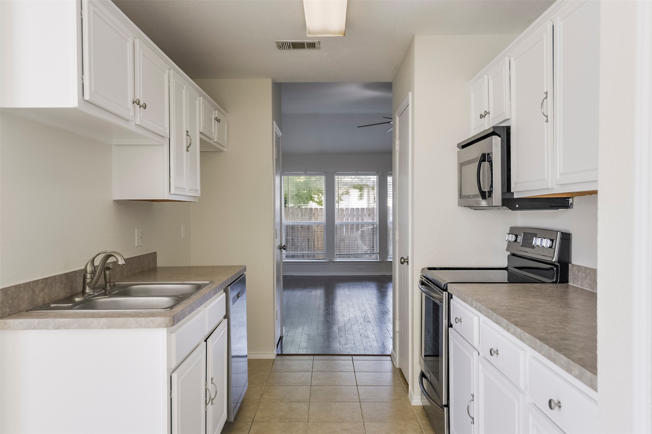 1322 Indian Wells Trail Midlothian TX 76065