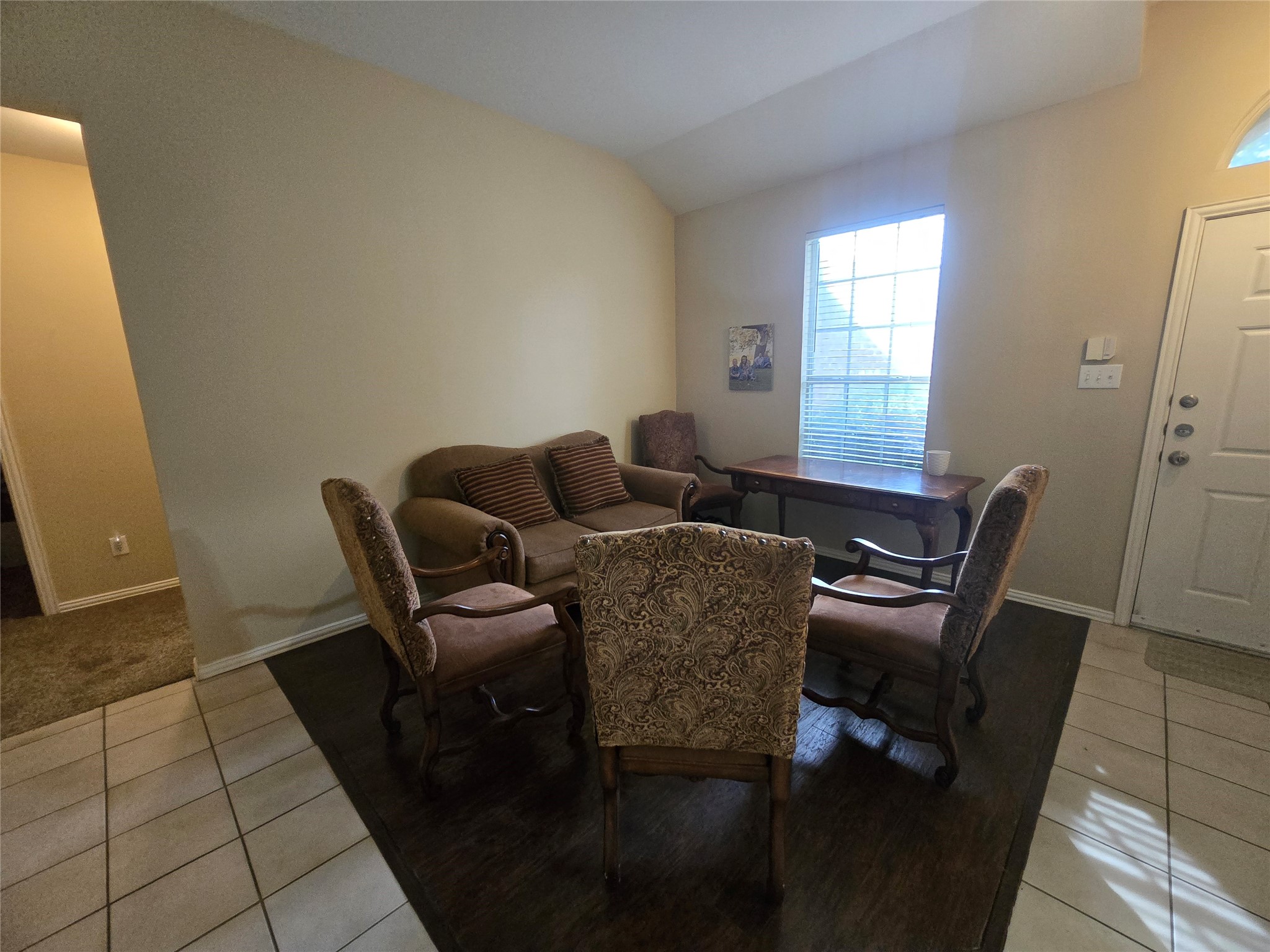 2816 Oakdale Drive Burleson TX 76028