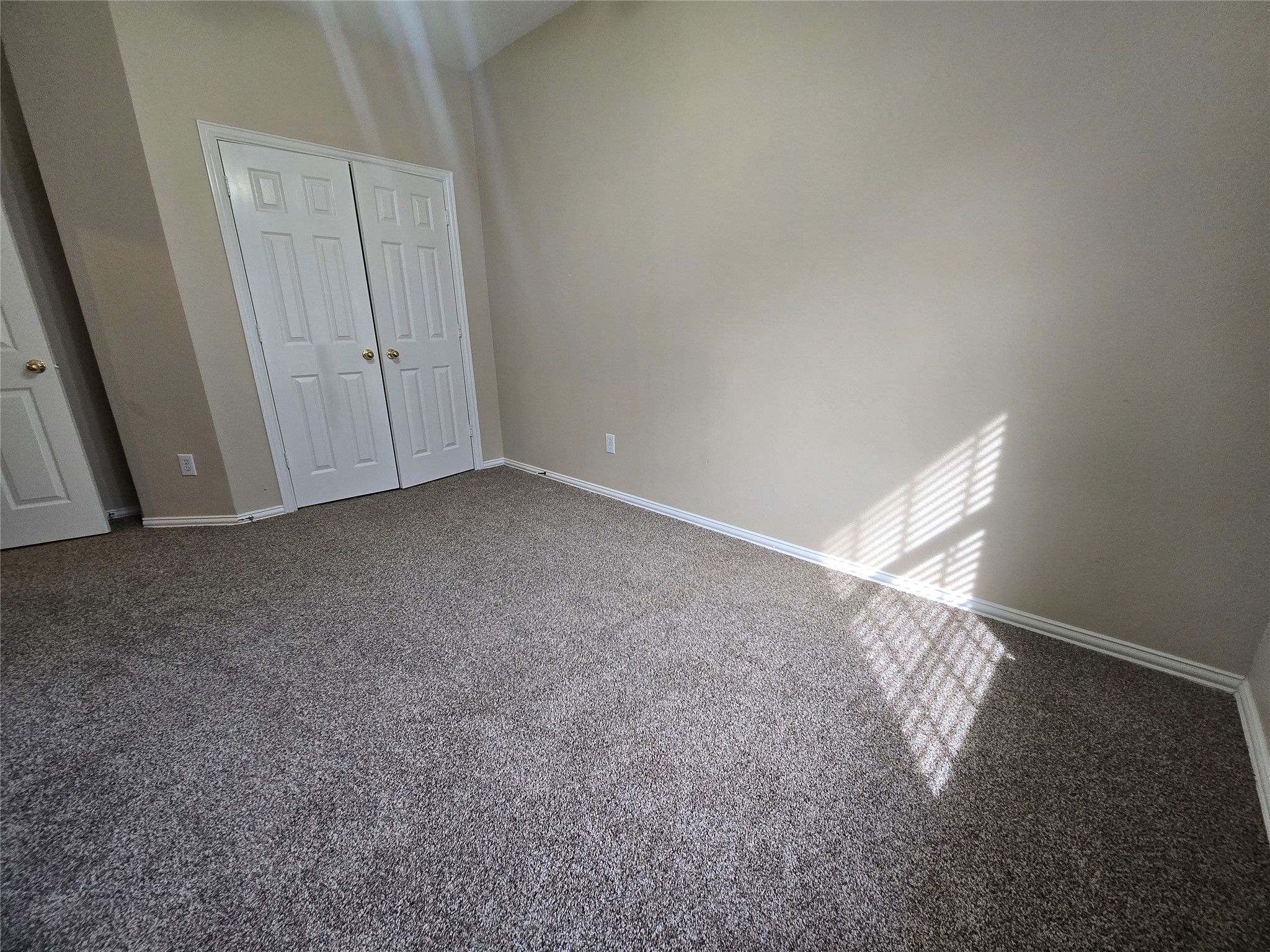2816 Oakdale Drive Burleson TX 76028