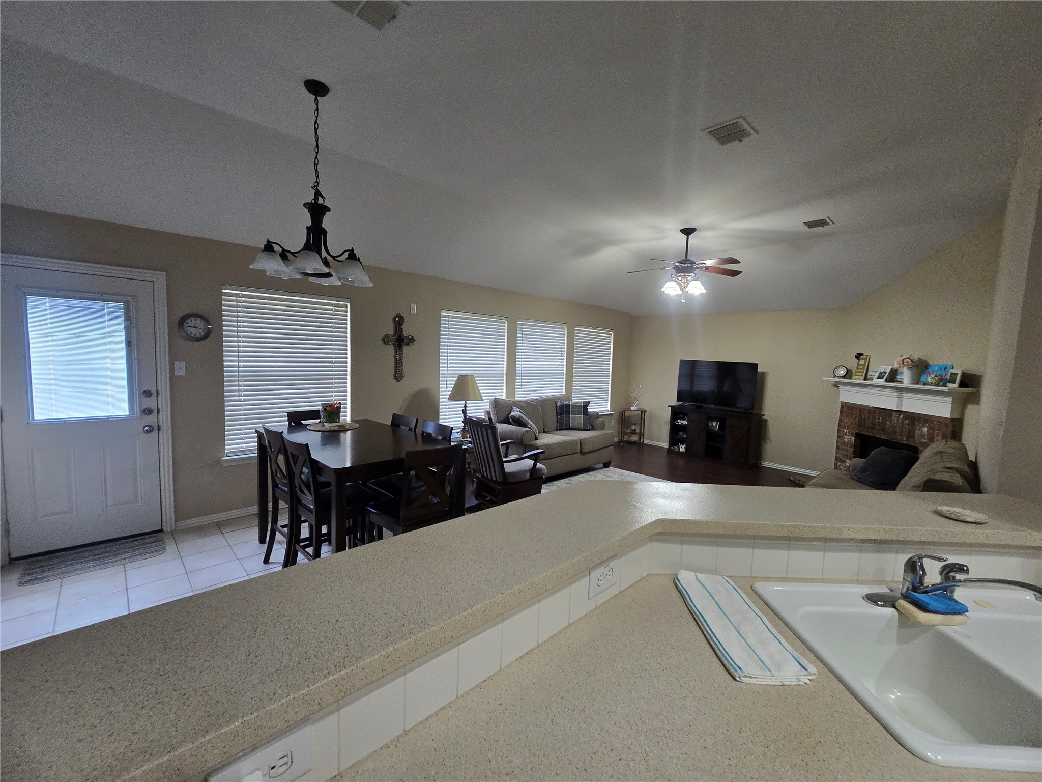 2816 Oakdale Drive Burleson TX 76028
