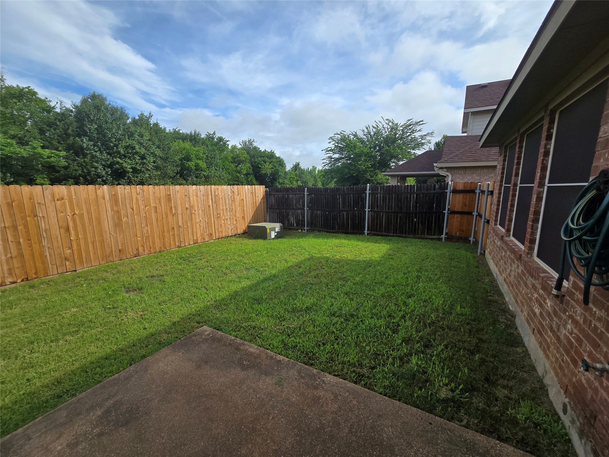 2816 Oakdale Drive Burleson TX 76028