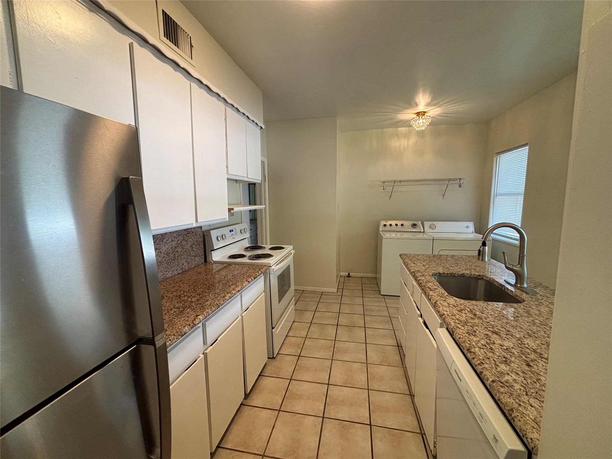 600 Monticello Drive Fort Worth TX 76107