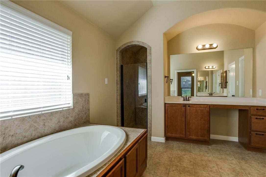 916 Partridge Drive Aubrey TX 76227