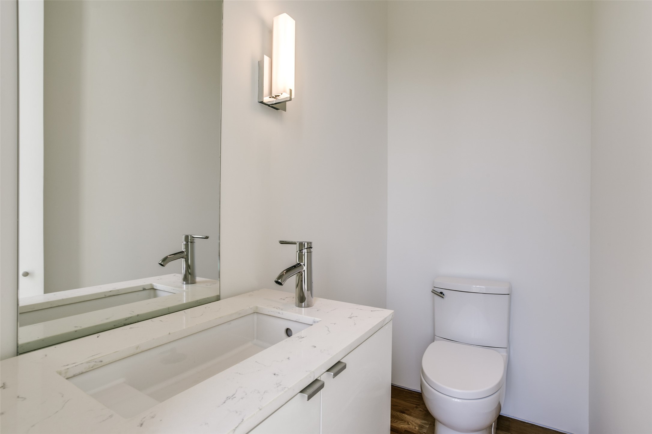 2422 N Carroll Avenue Dallas TX 75204