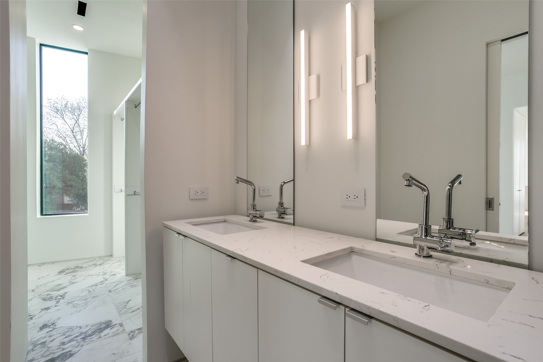 2422 N Carroll Avenue Dallas TX 75204
