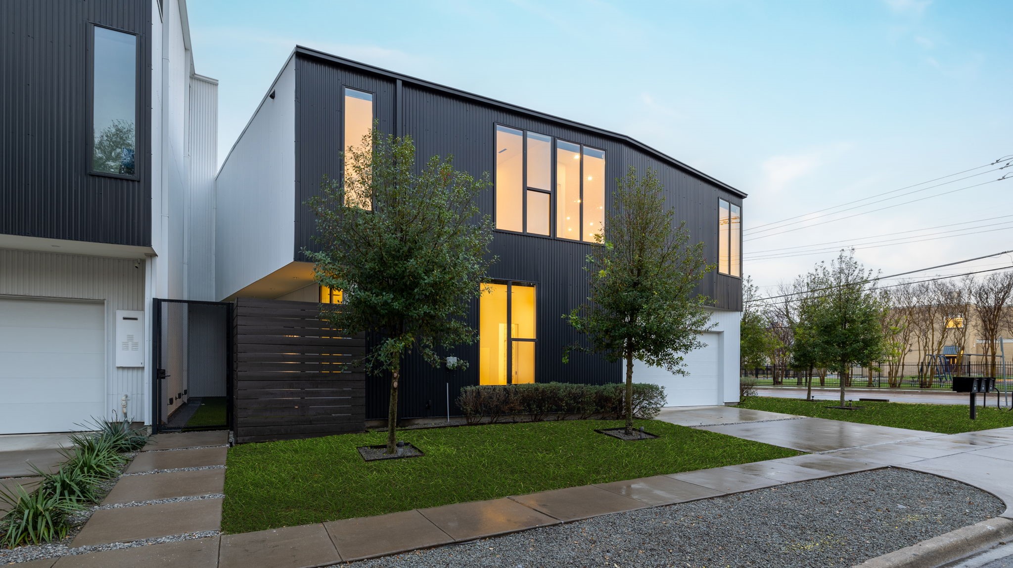 2422 N Carroll Avenue Dallas TX 75204