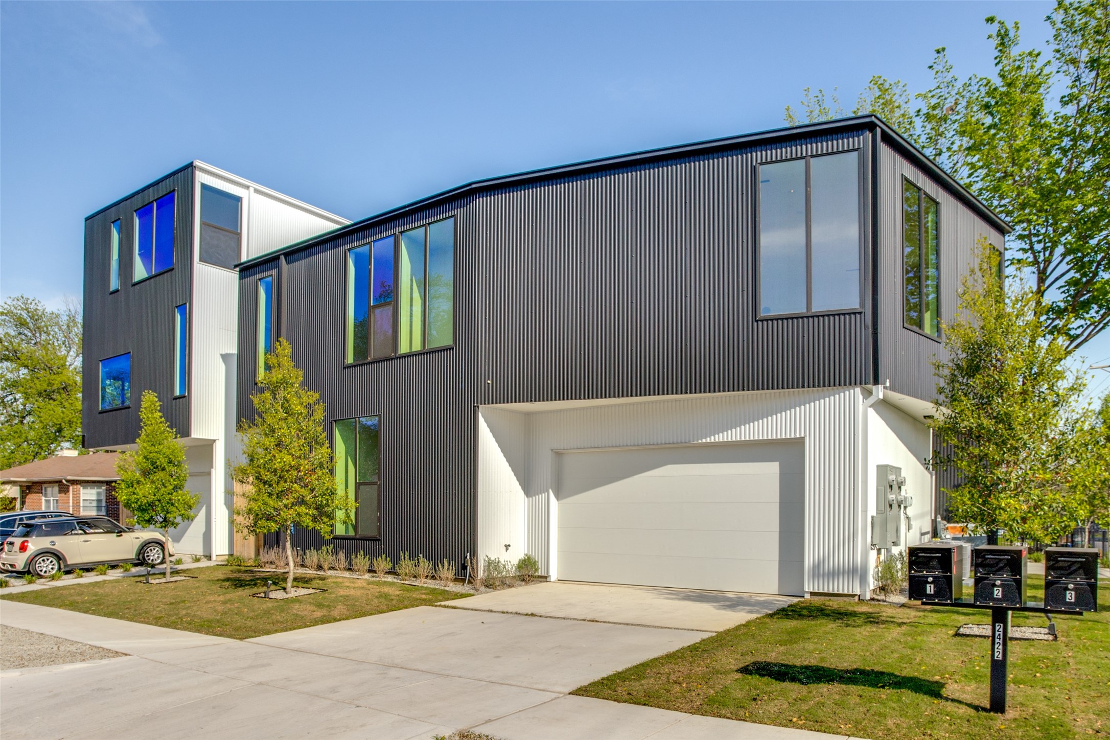 2422 N Carroll Avenue Dallas TX 75204