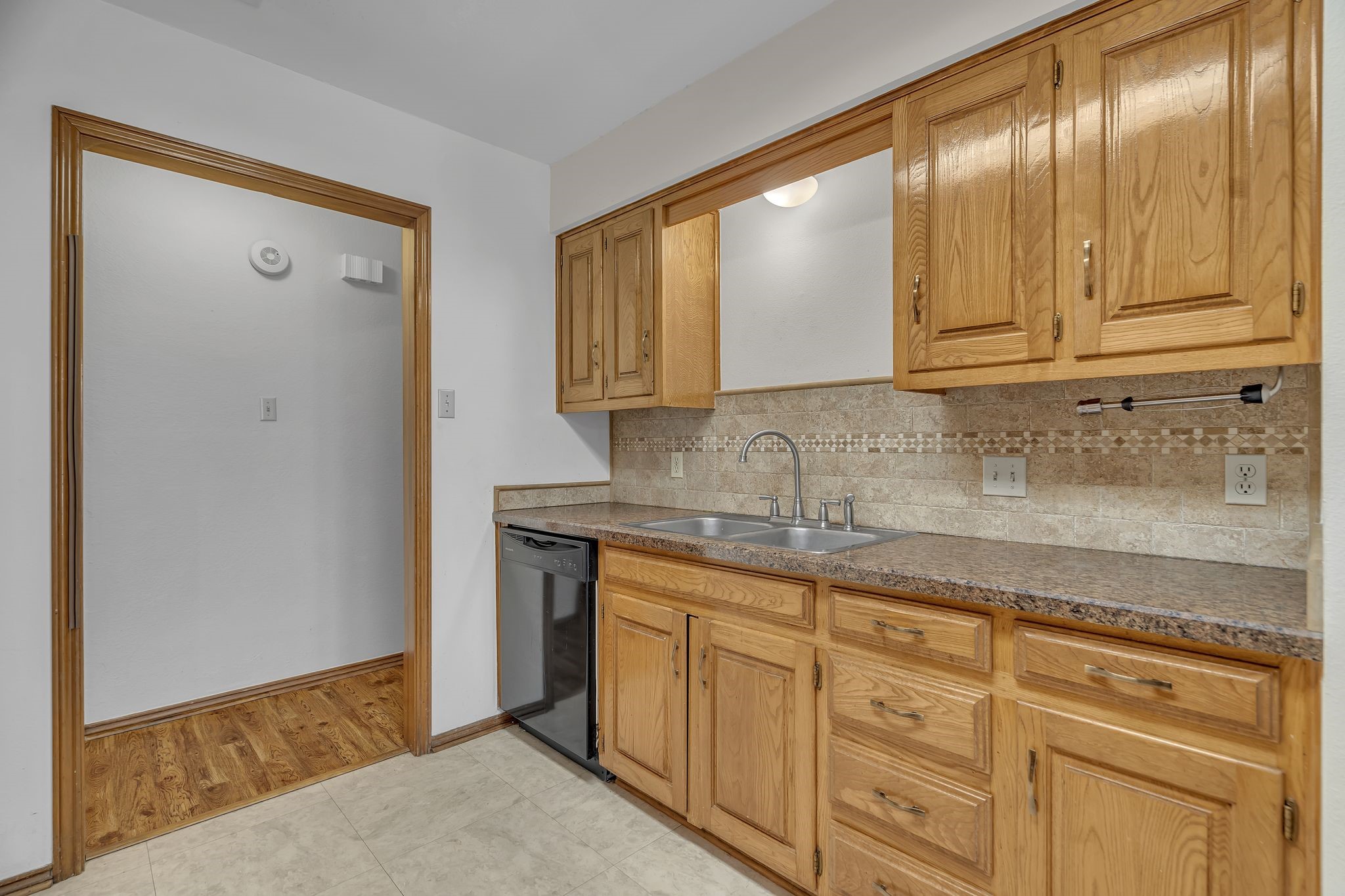 1009 Kings Canyon Court Grapevine TX 76051