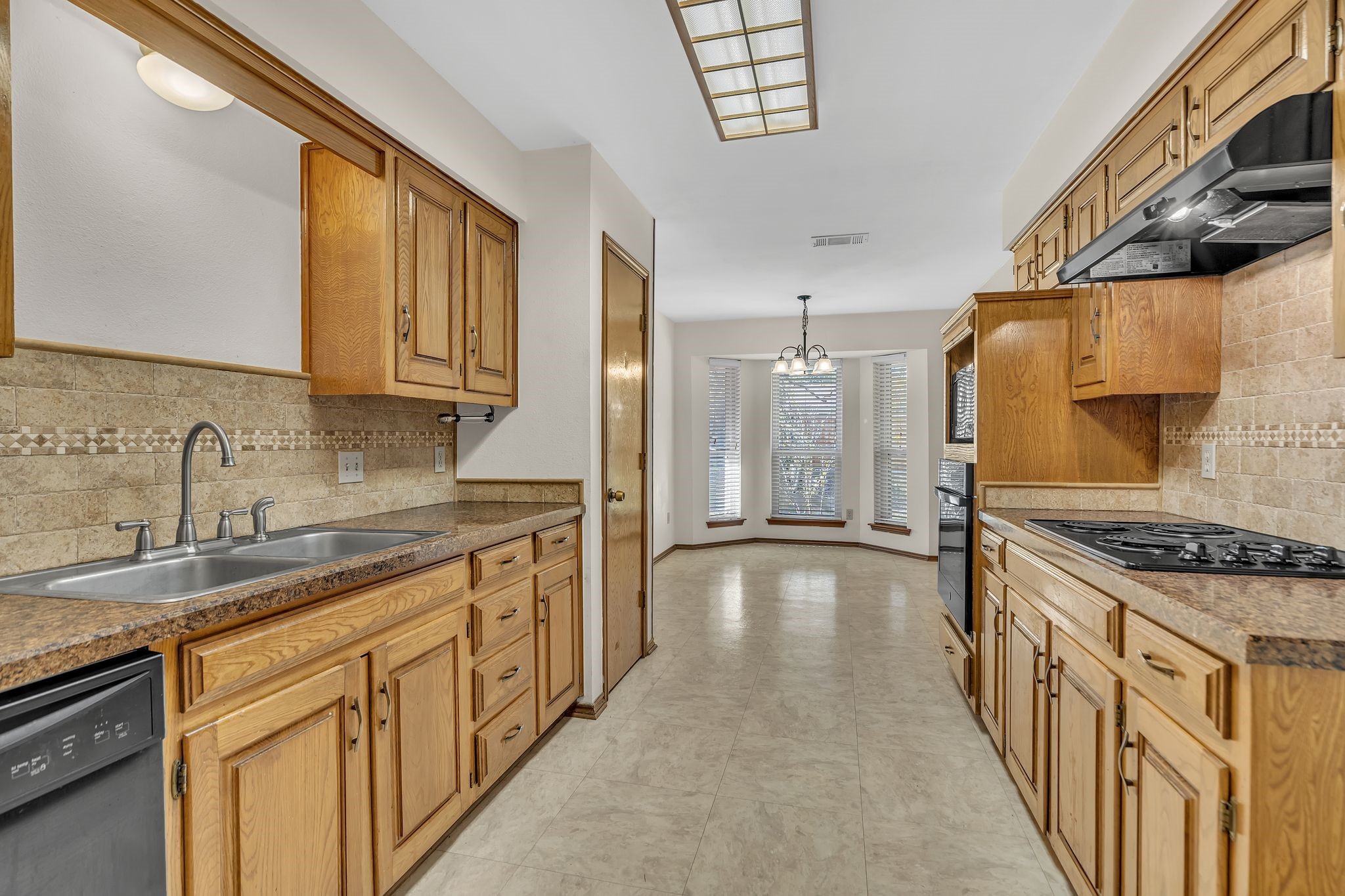 1009 Kings Canyon Court Grapevine TX 76051