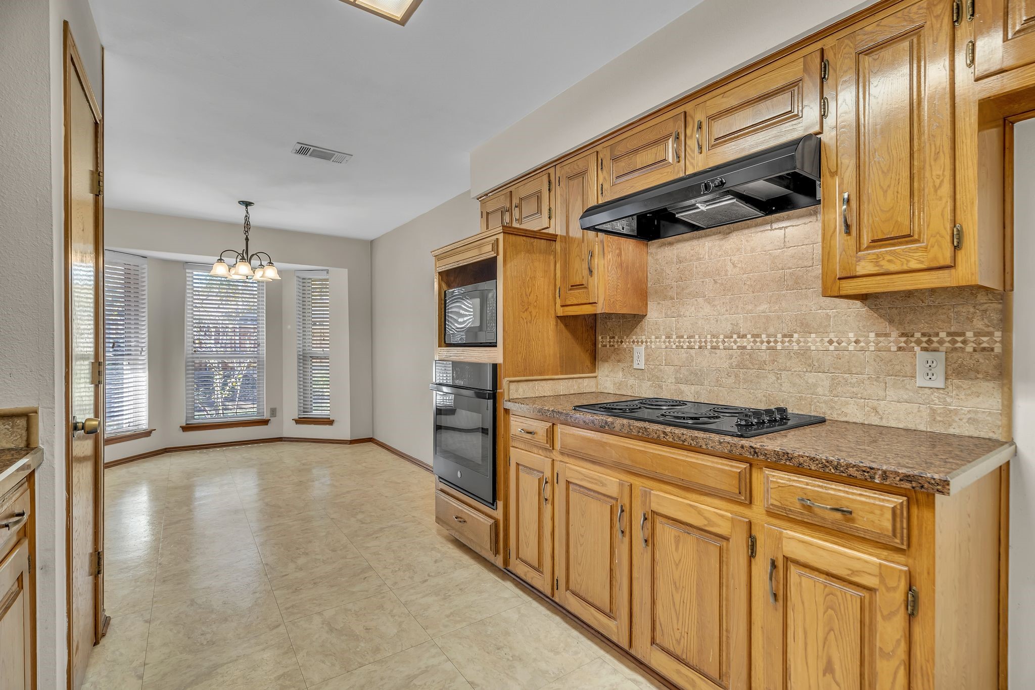 1009 Kings Canyon Court Grapevine TX 76051