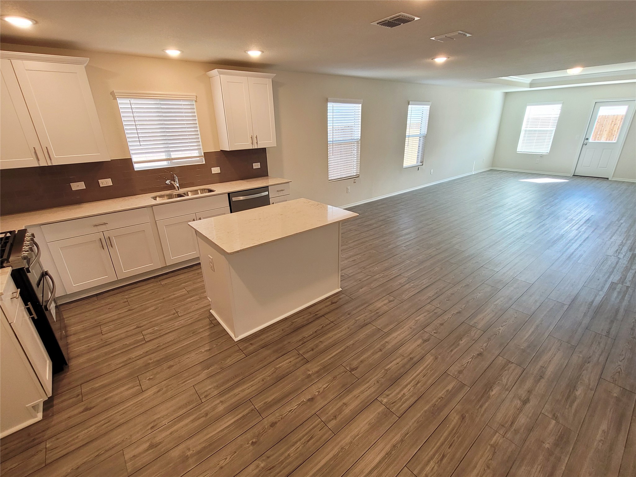 1049 Knightly Lane Haslet TX 76052