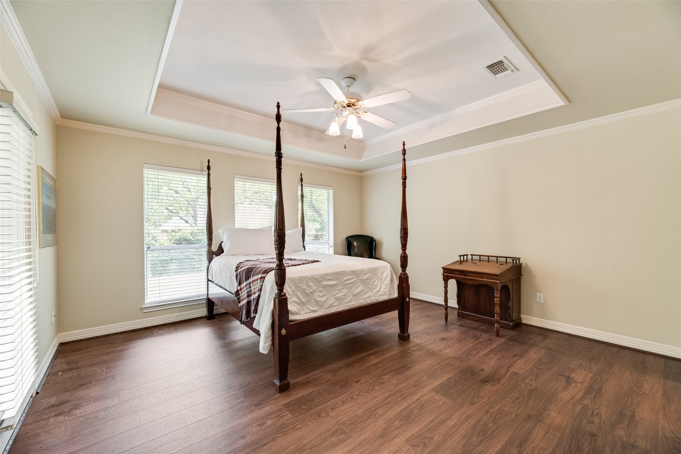 8911 Hickory Hill Drive Granbury TX 76049
