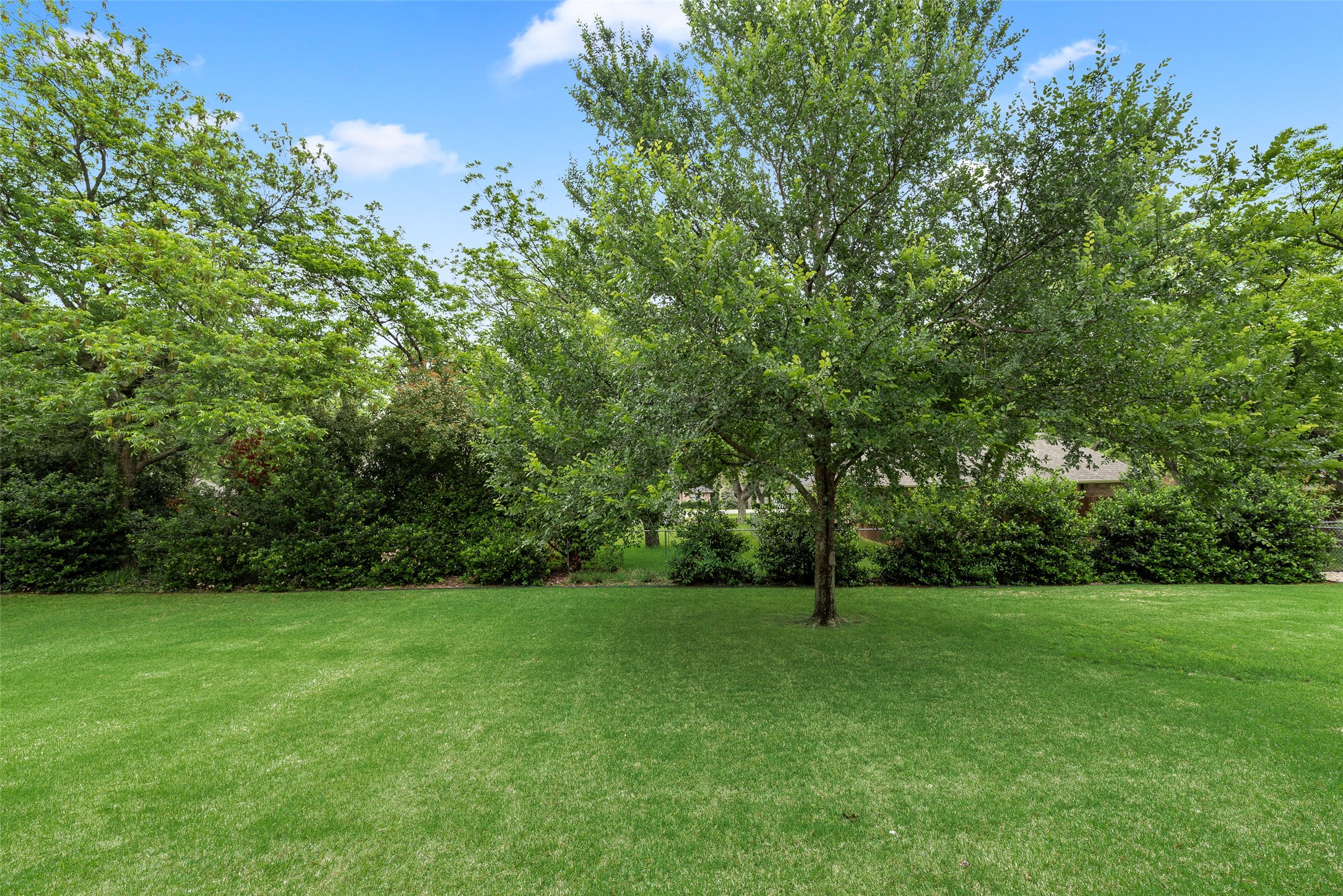 8911 Hickory Hill Drive Granbury TX 76049