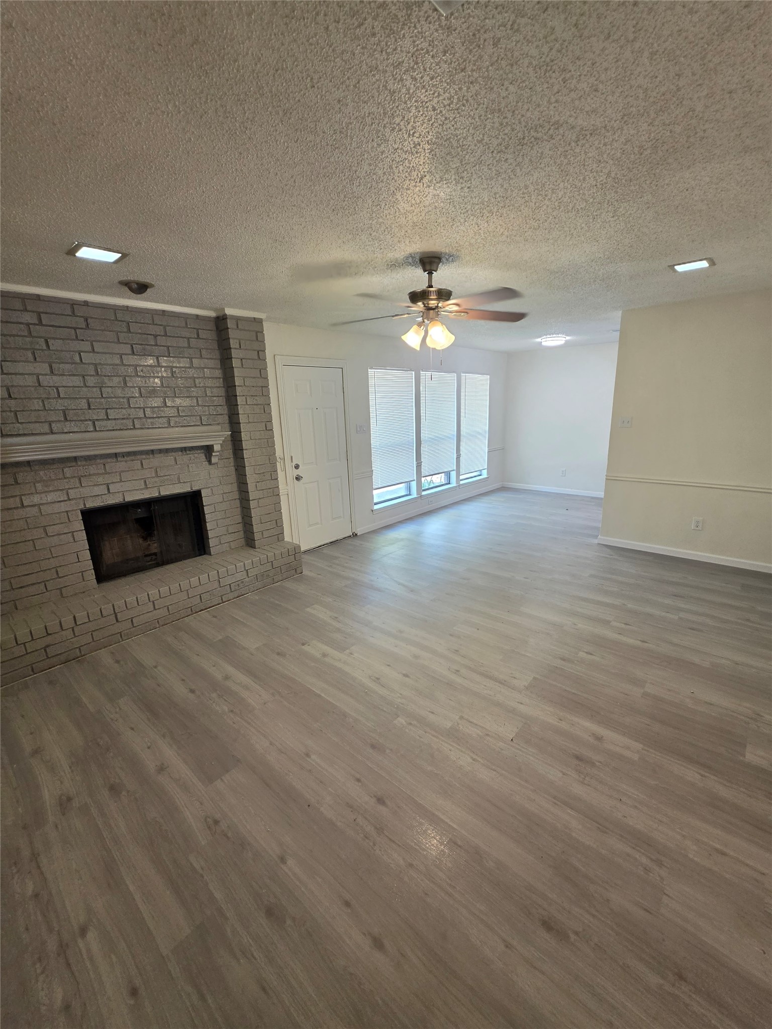 521 E Jay Court Desoto TX 75115