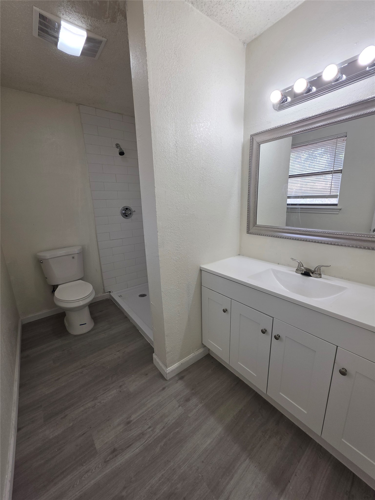521 E Jay Court Desoto TX 75115