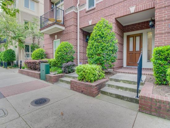 2345 Allen Street Dallas TX 75204