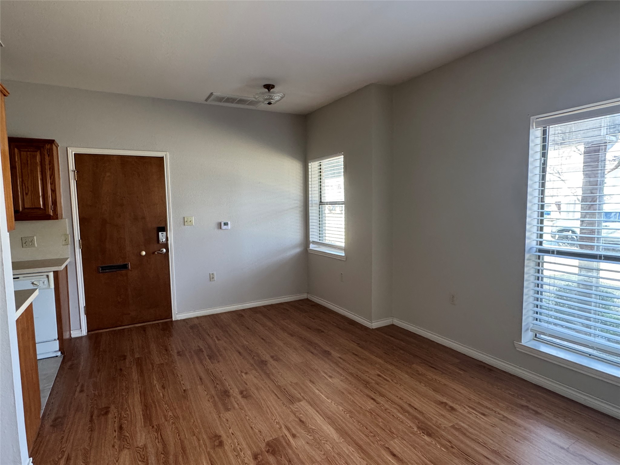 503 N Washington Street Kaufman TX 75142