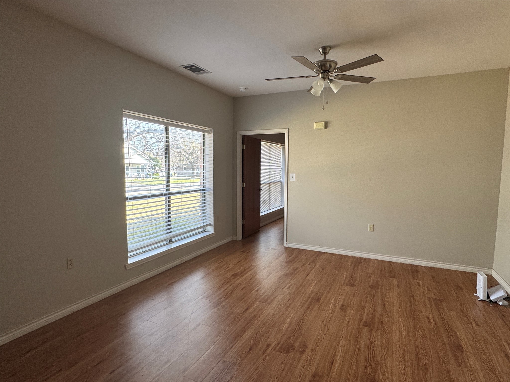 503 N Washington Street Kaufman TX 75142
