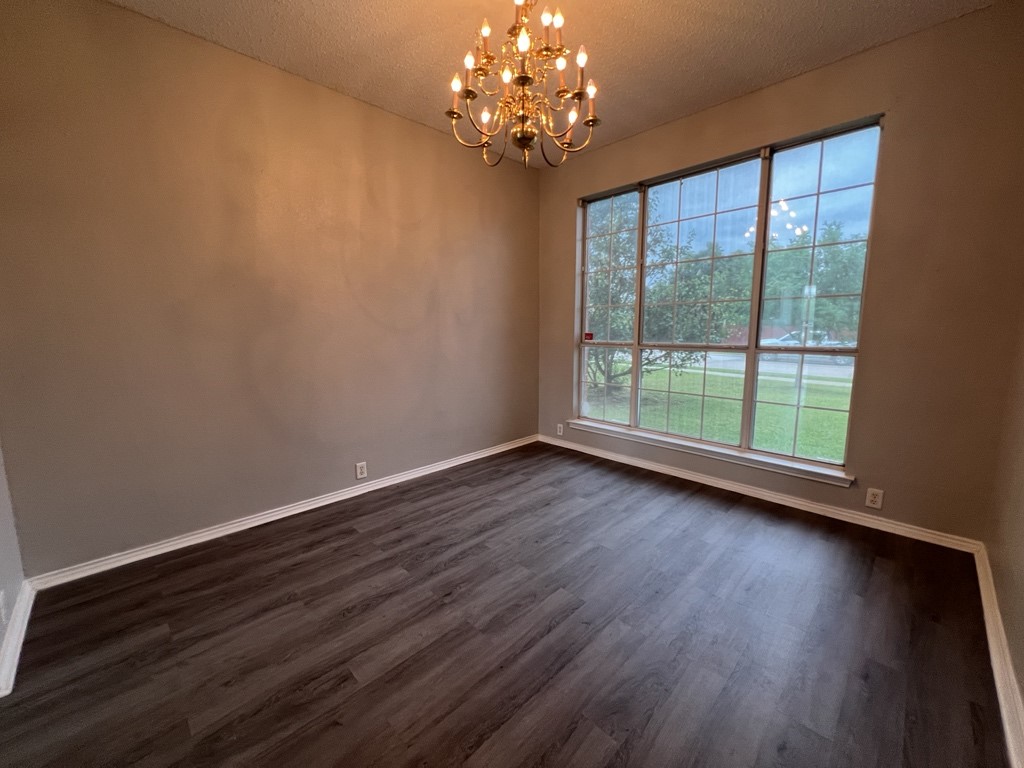2805 Crater Lake Lane Denton TX 76210