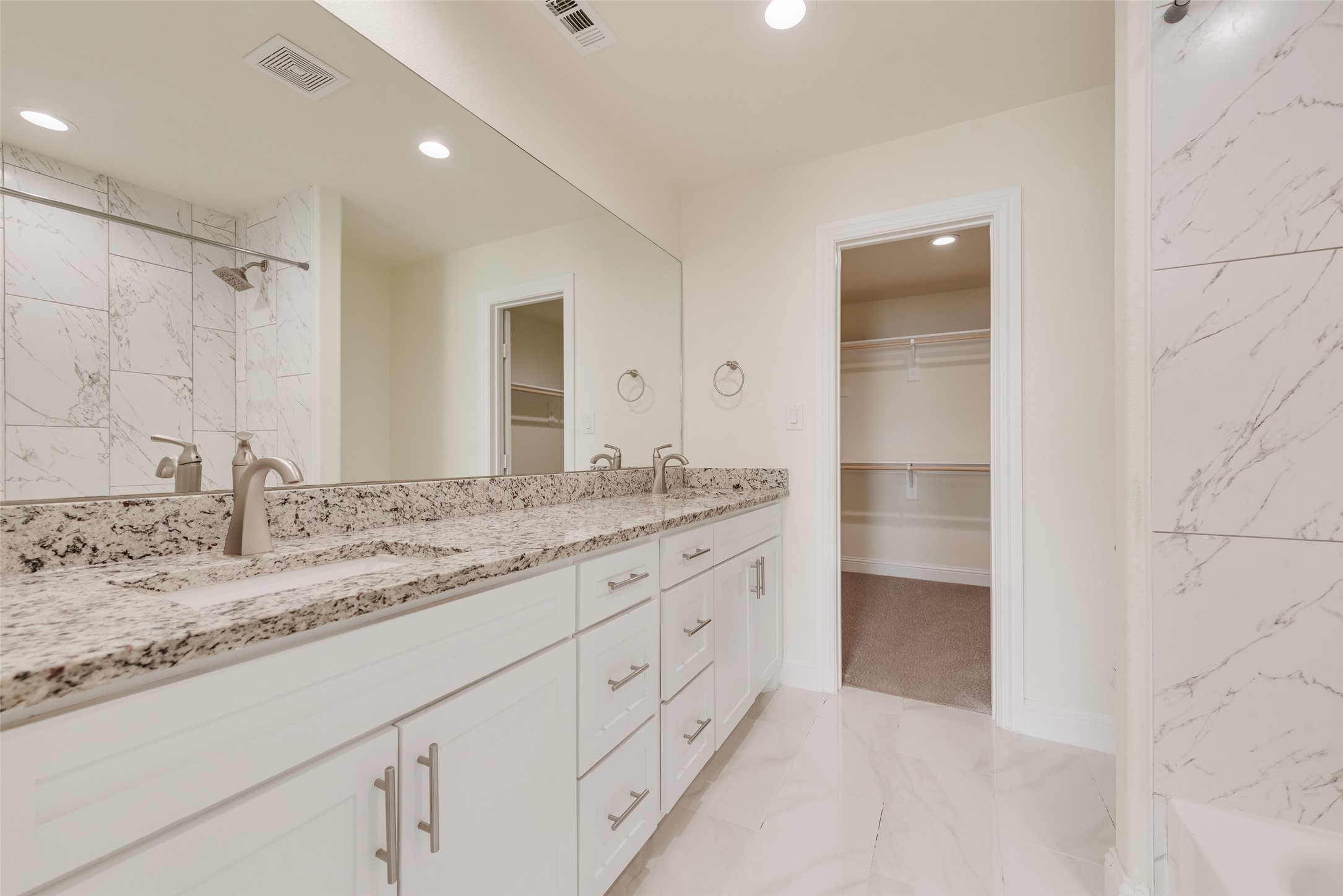 1708 Prestwick Lane Ennis TX 75119