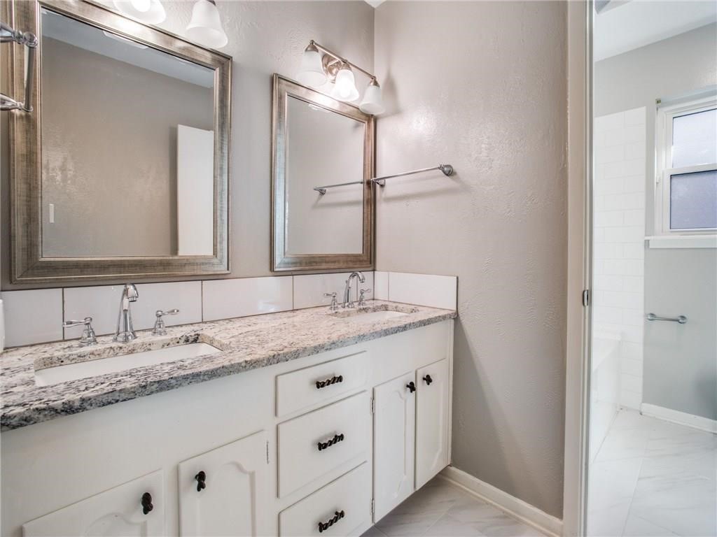 4104 Hartwood Drive Fort Worth TX 76109