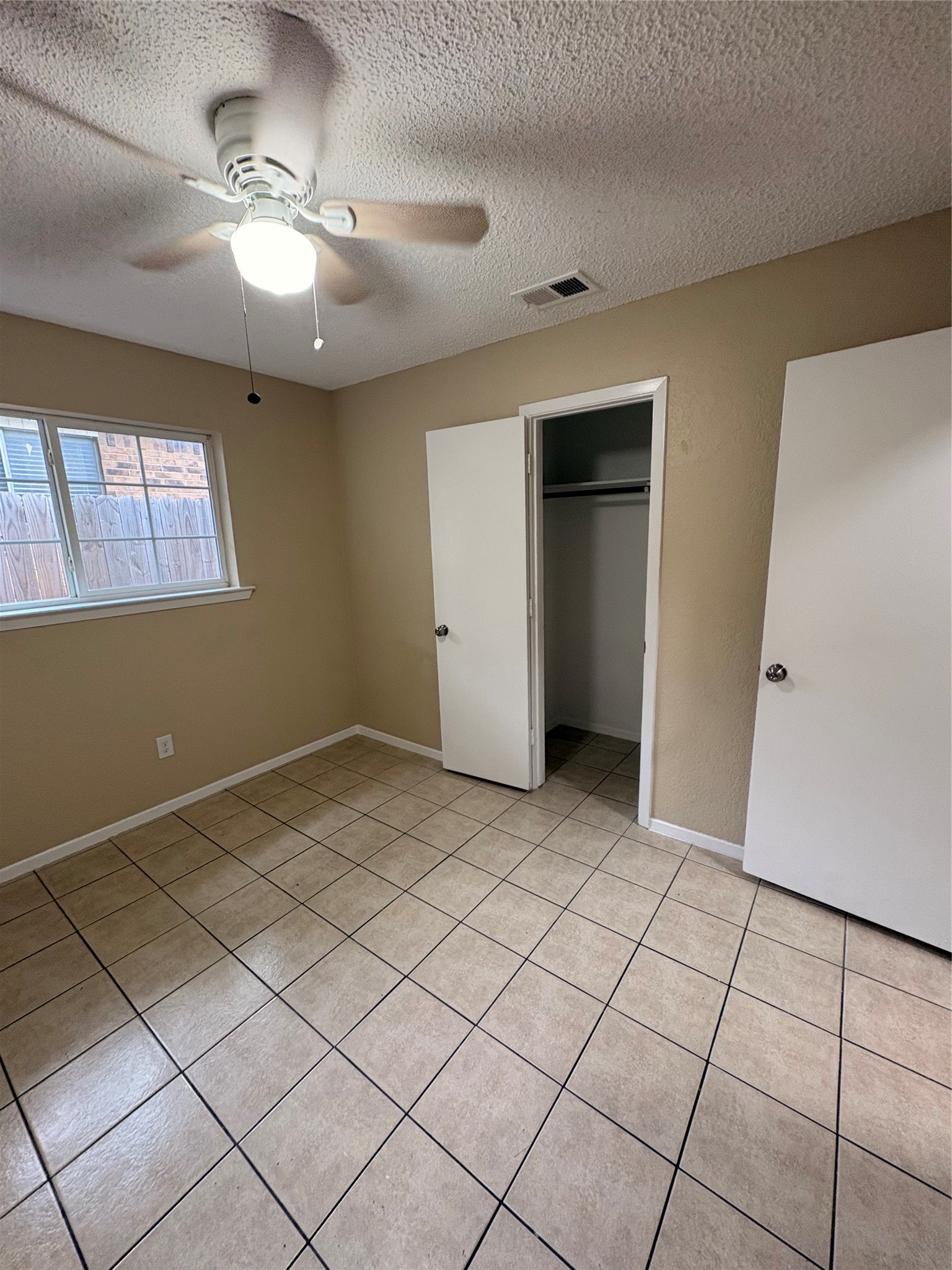 506 Claire Court Arlington TX 76012