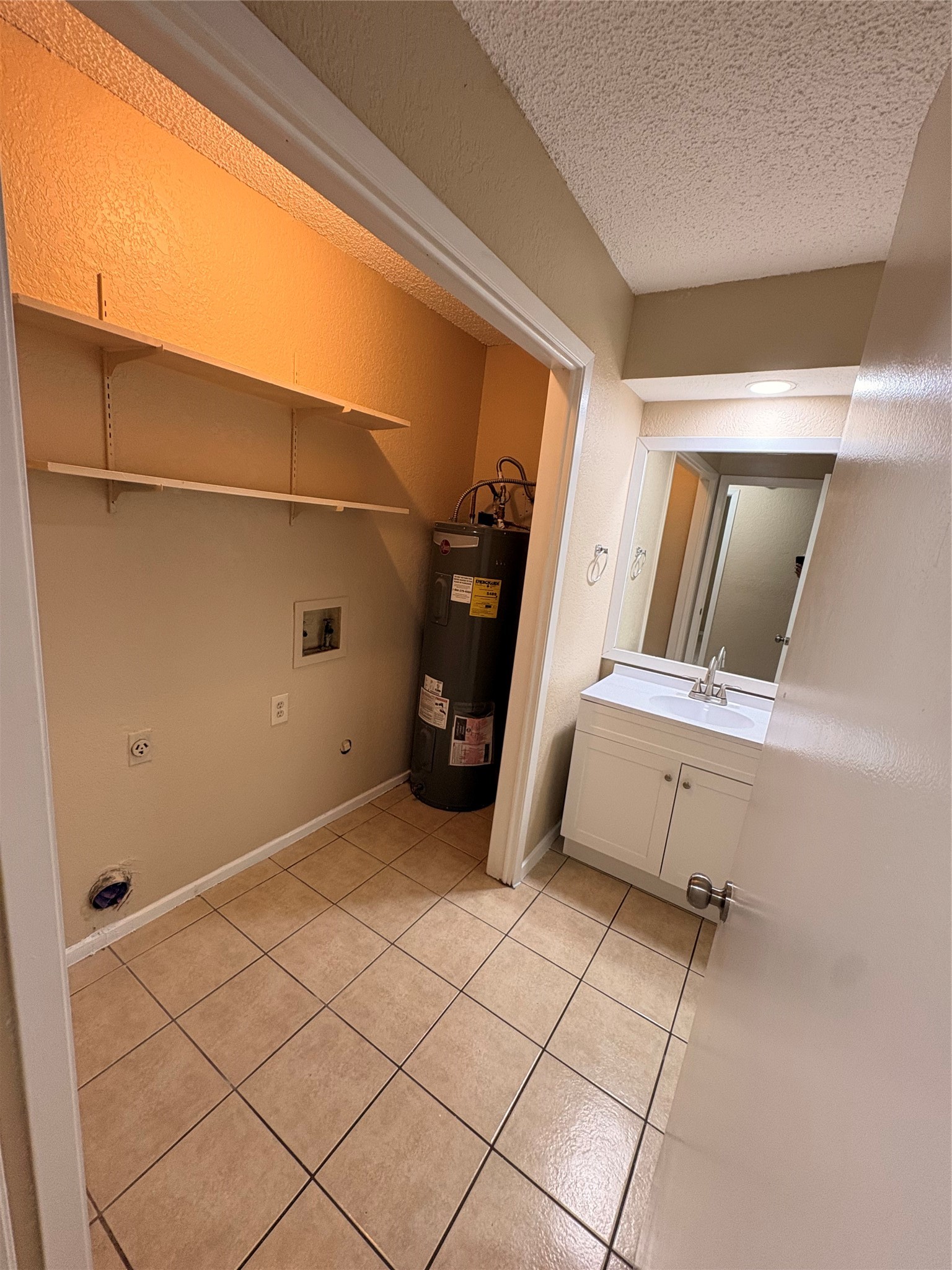 506 Claire Court Arlington TX 76012