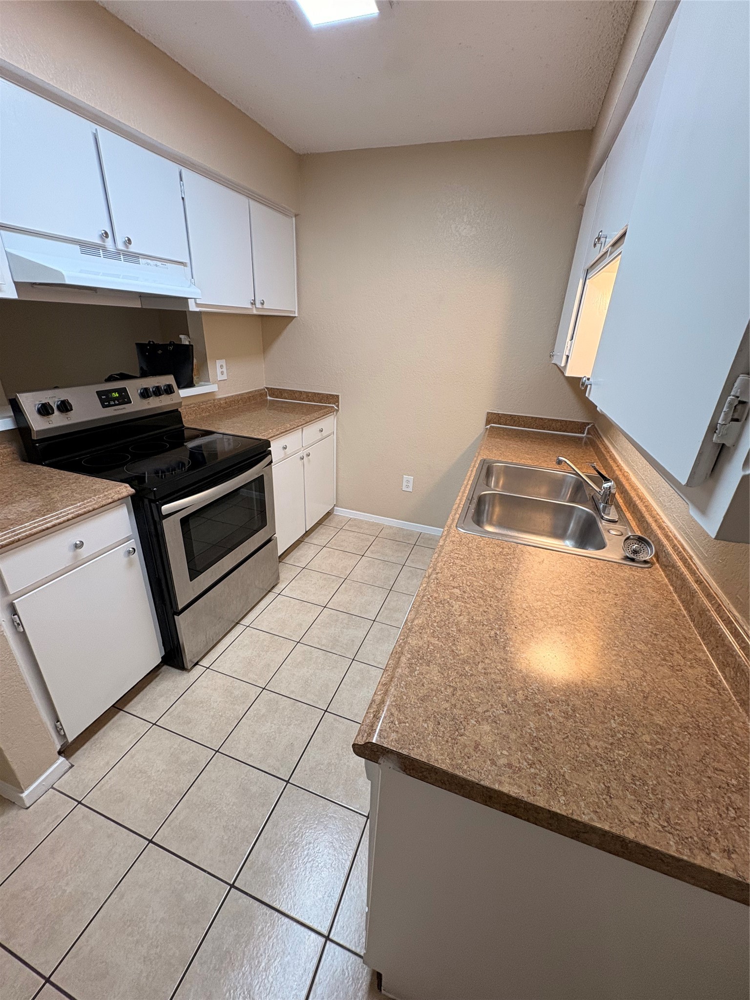 506 Claire Court Arlington TX 76012