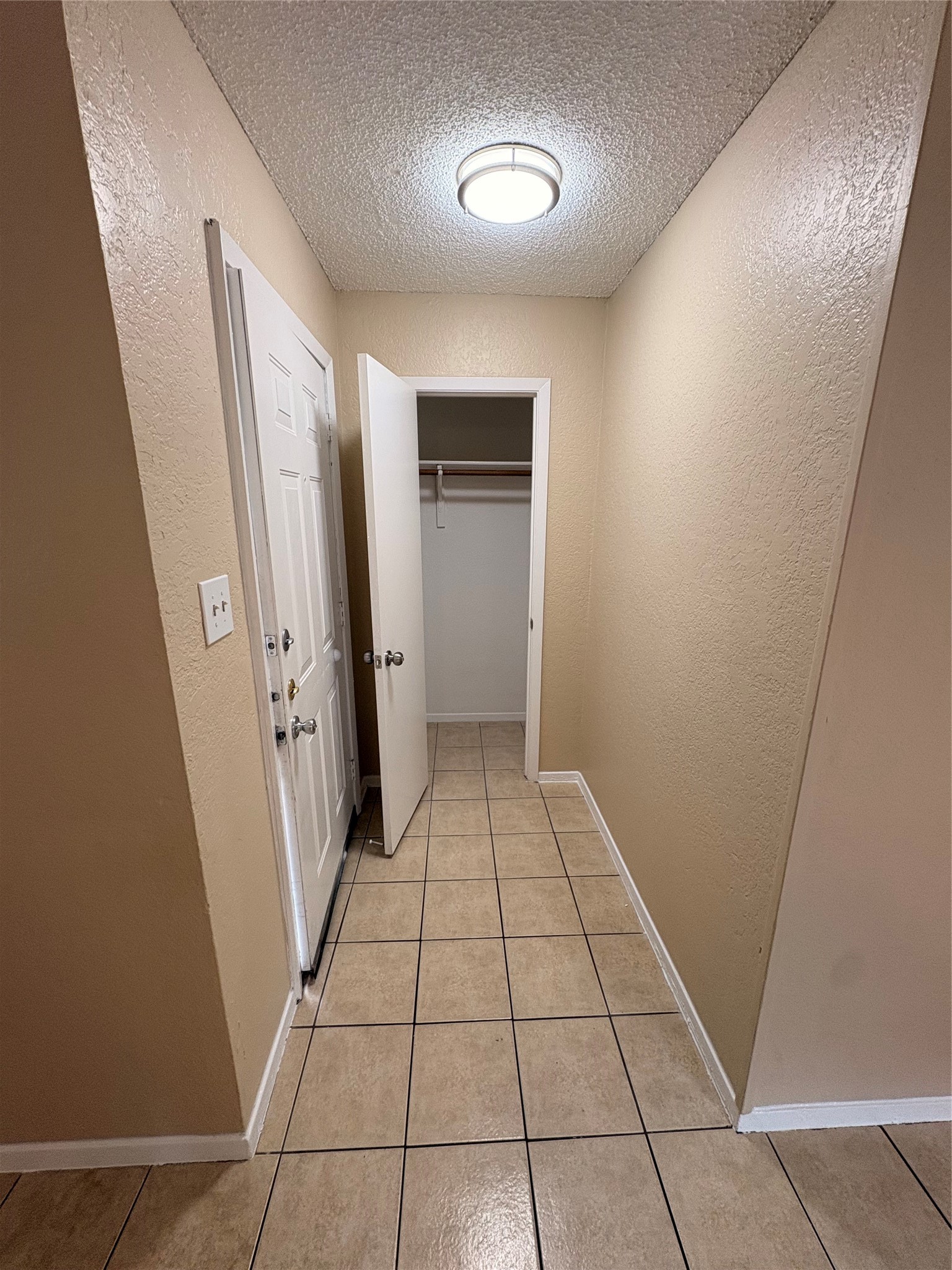 506 Claire Court Arlington TX 76012