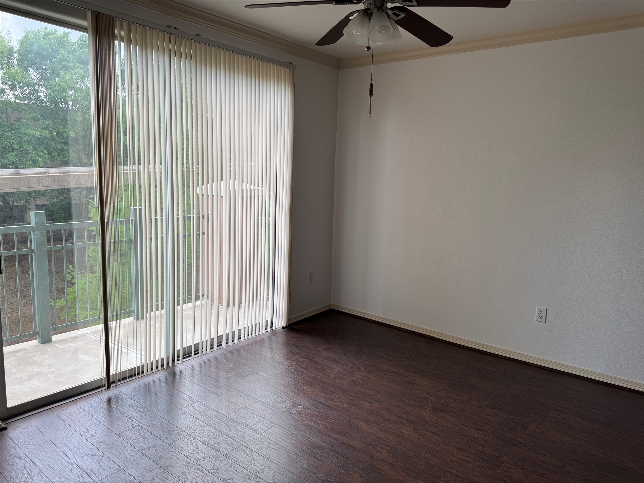 330 Las Colinas Boulevard E Irving TX 75039