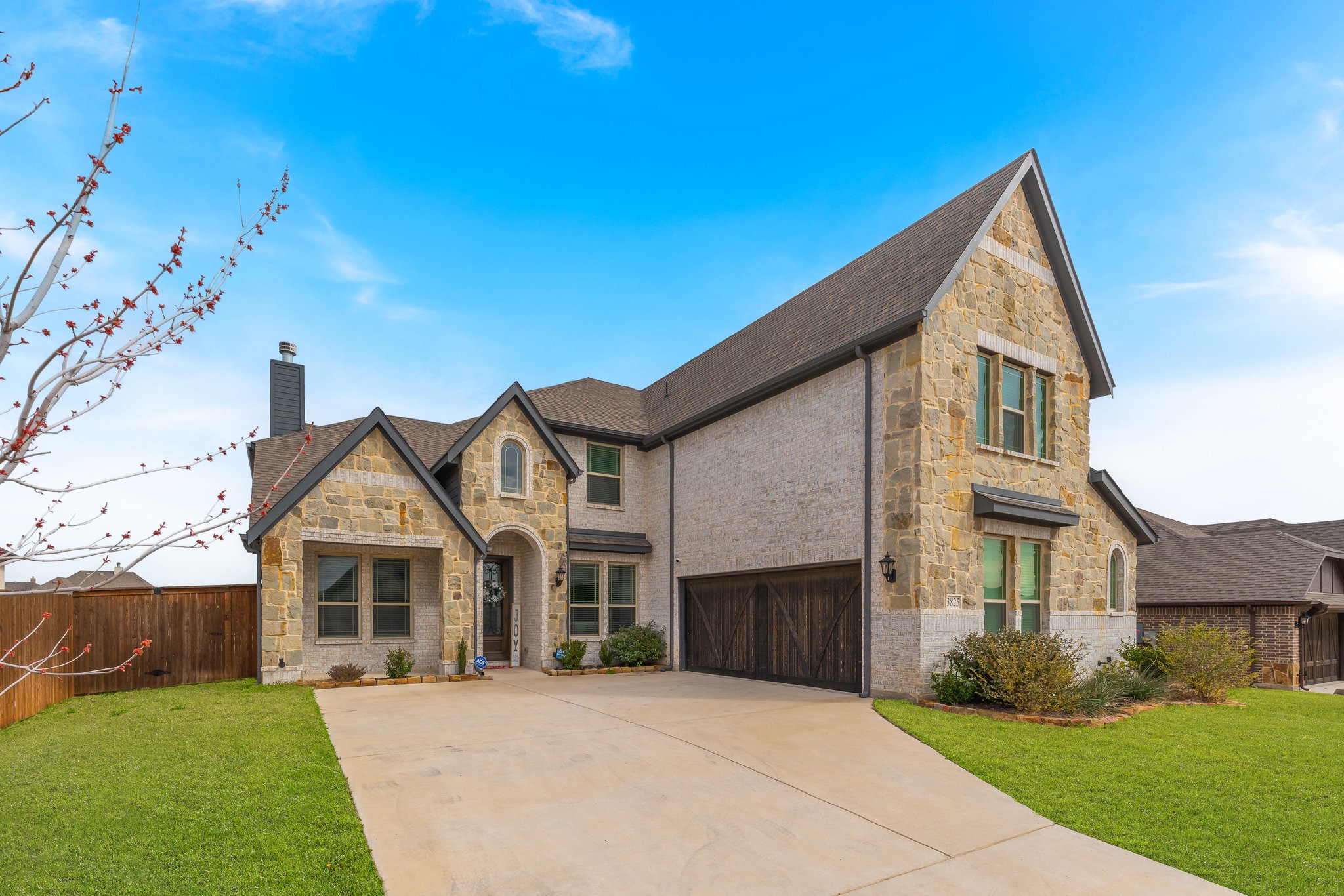 3825 Honey Grove Drive Midlothian TX 76065