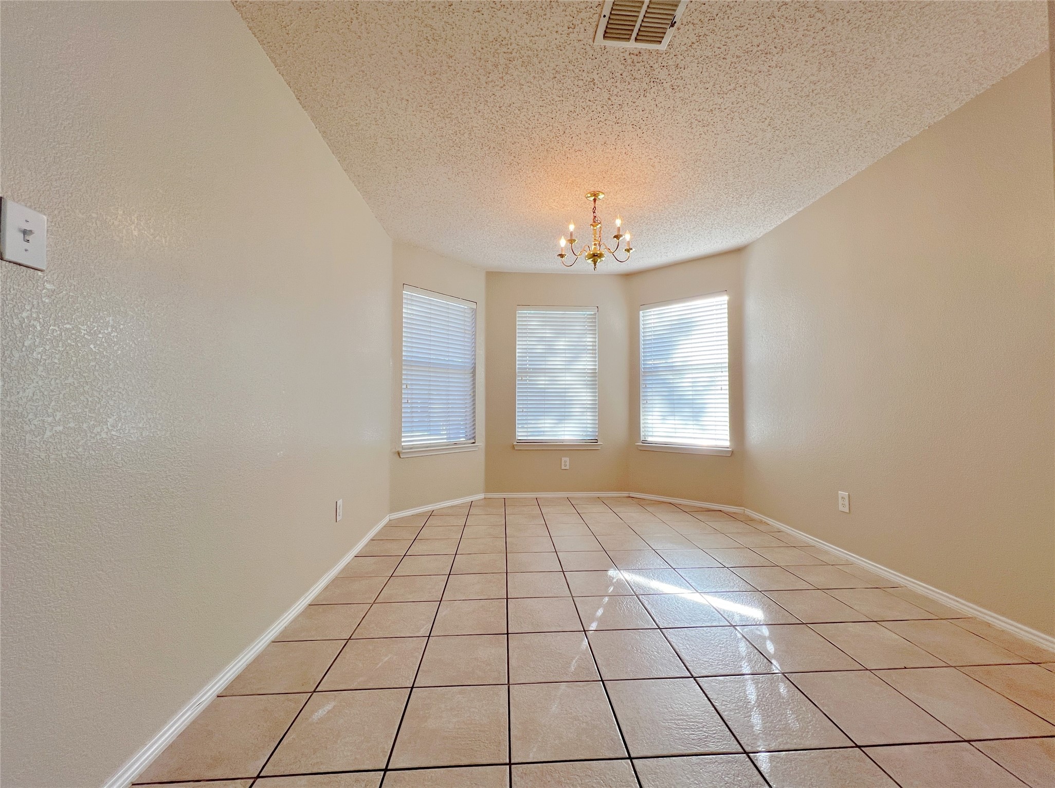 2217 Lookout Lane Denton TX 76207
