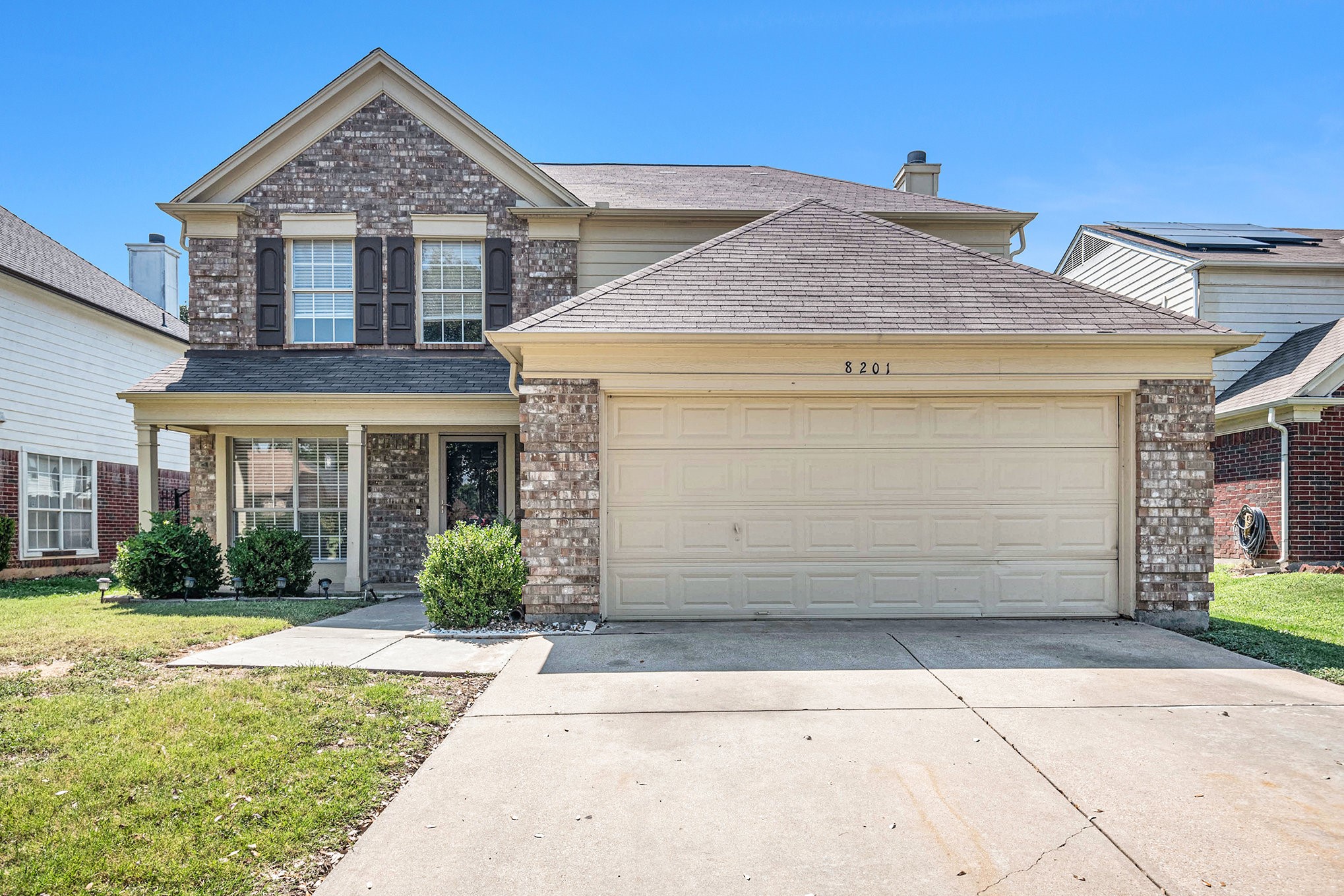 8201 Cloverglen Lane Fort Worth TX 76123