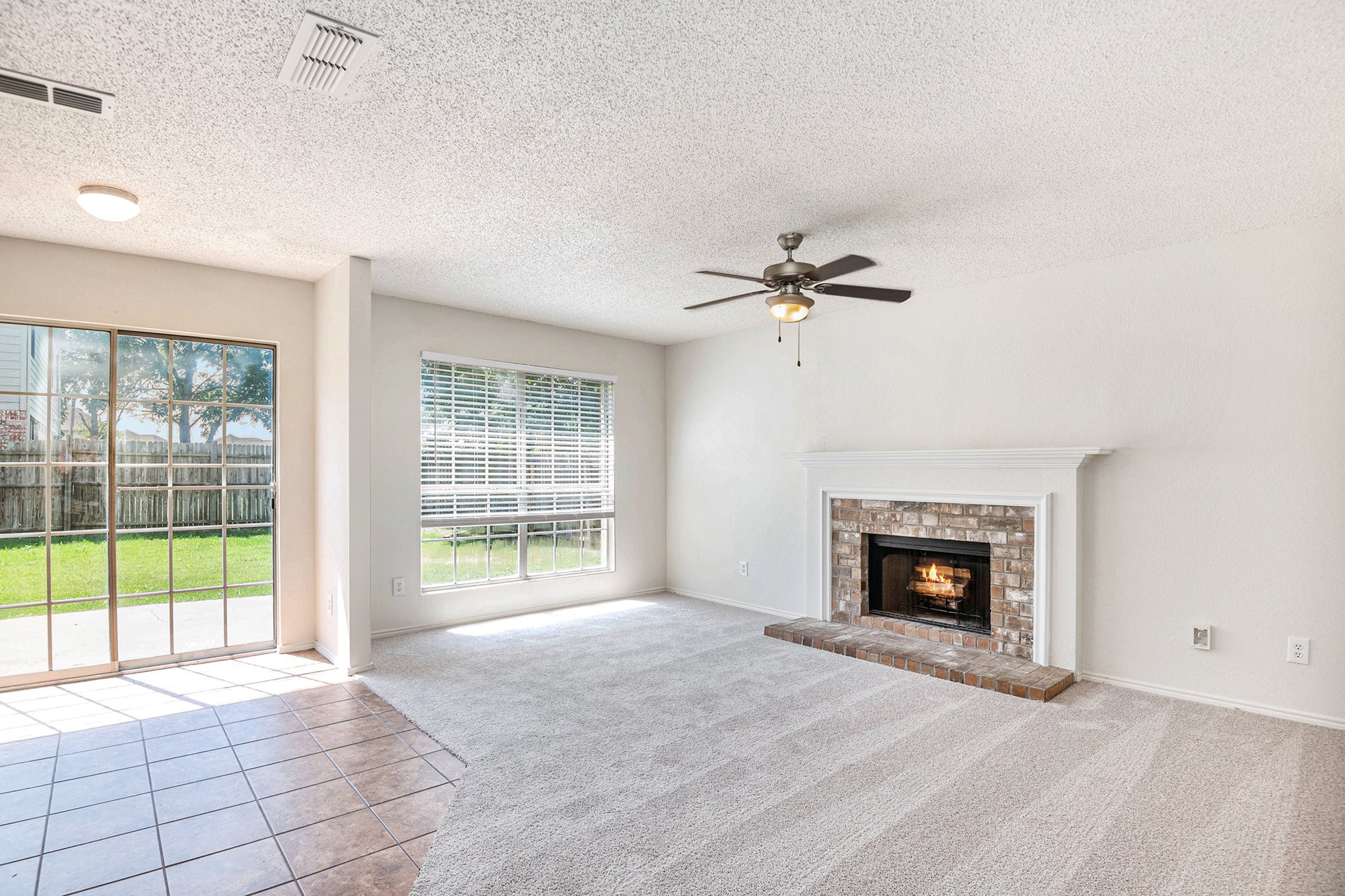 8201 Cloverglen Lane Fort Worth TX 76123