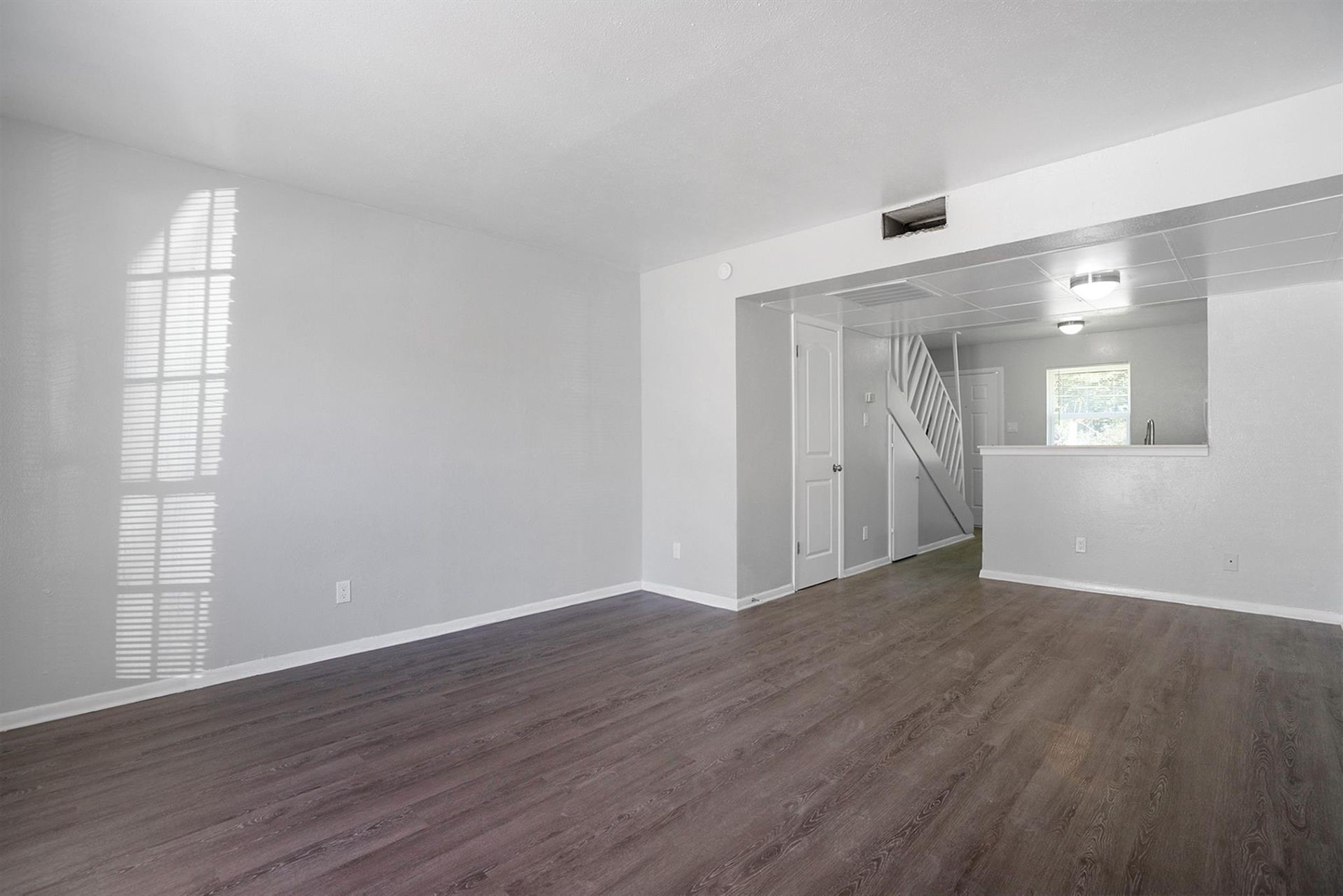 307 Rose Street Arlington TX 76010