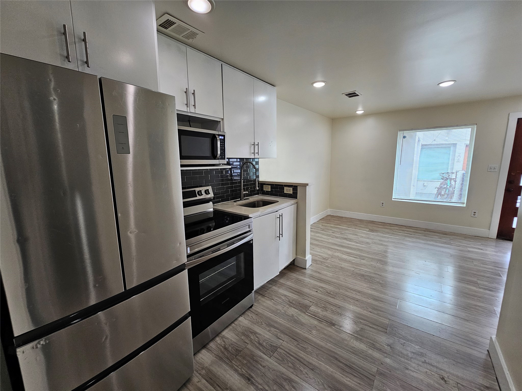 4806 Virginia Avenue Dallas TX 75204