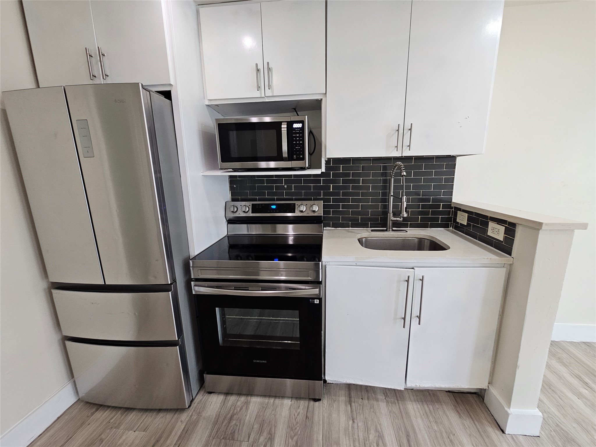 4806 Virginia Avenue Dallas TX 75204