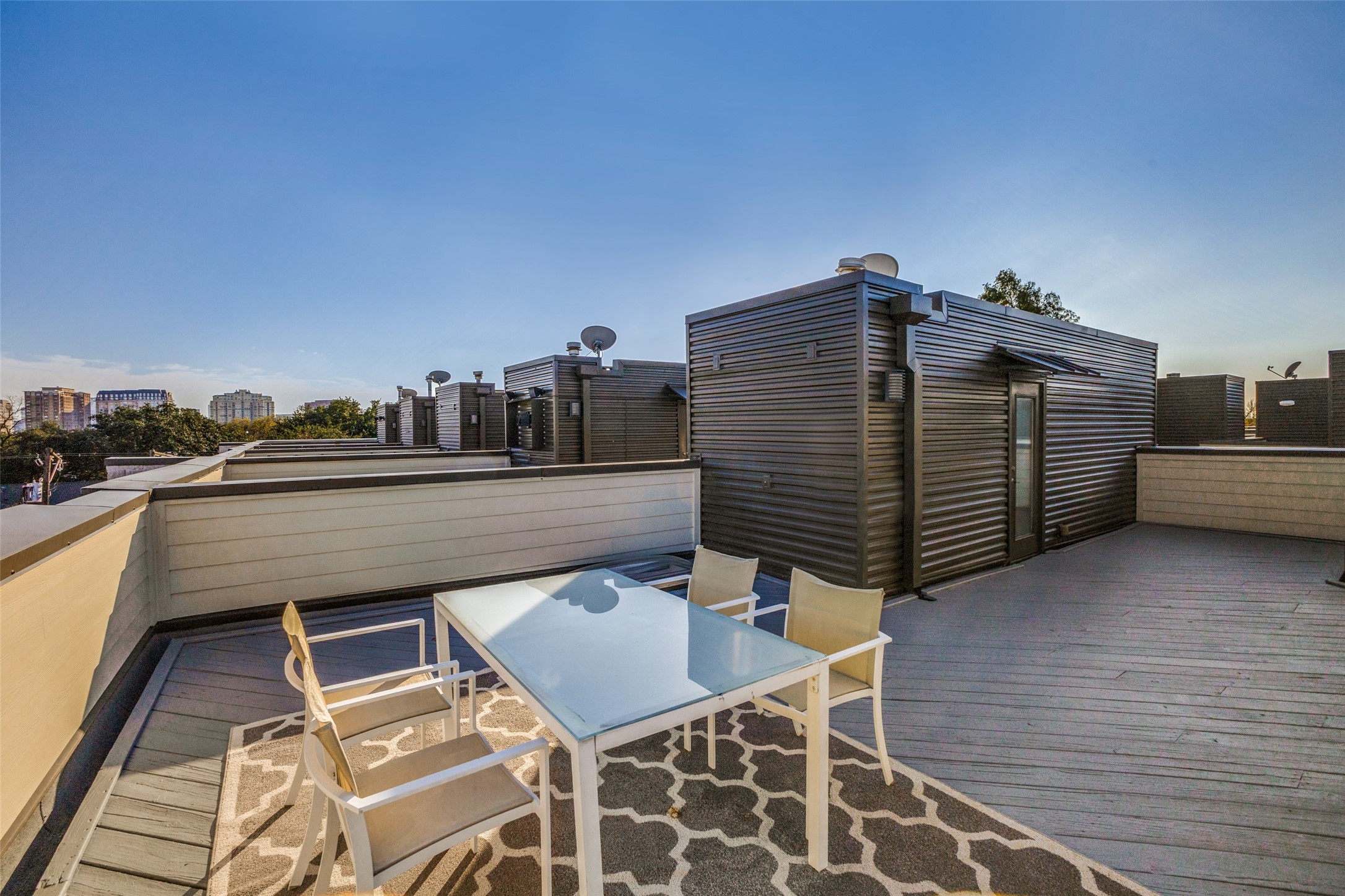 4140 Newton Avenue Dallas TX 75219