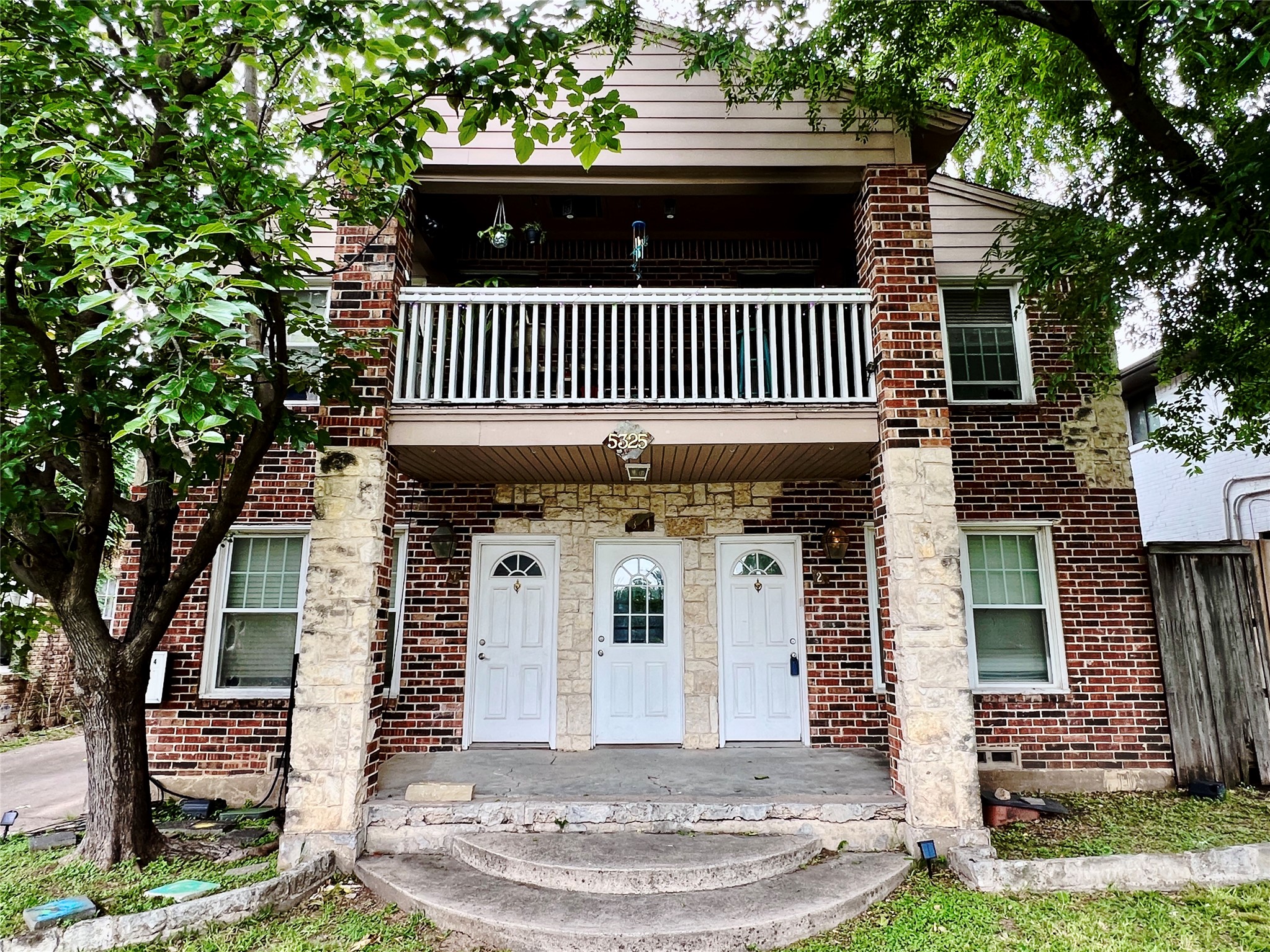 5325 Reiger Avenue Dallas TX 75214