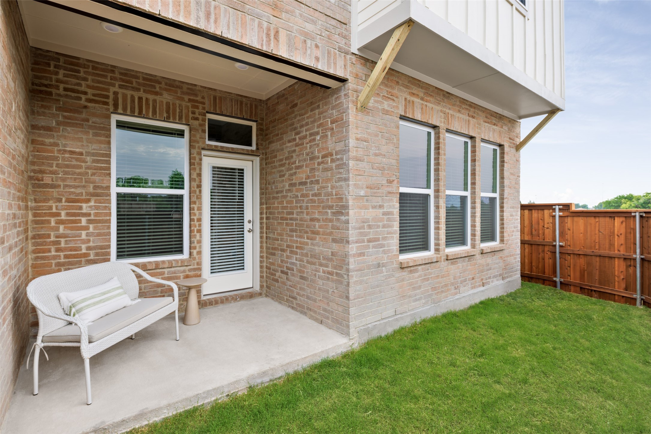 3019 Songbird Lane Garland TX 75043