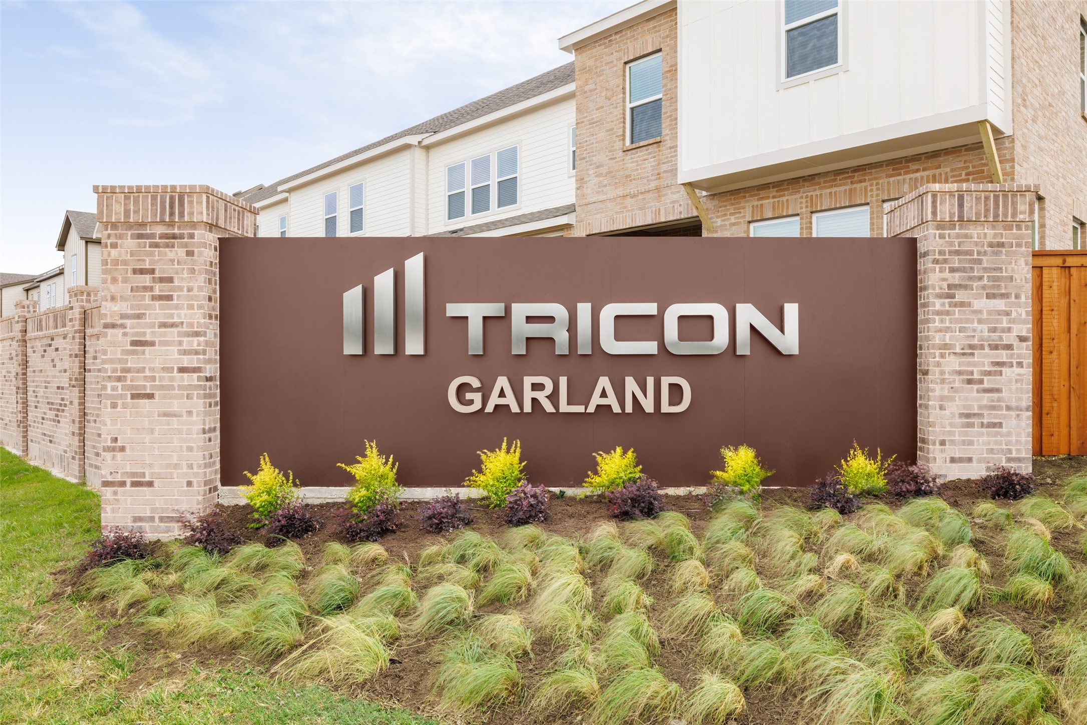 3019 Songbird Lane Garland TX 75043