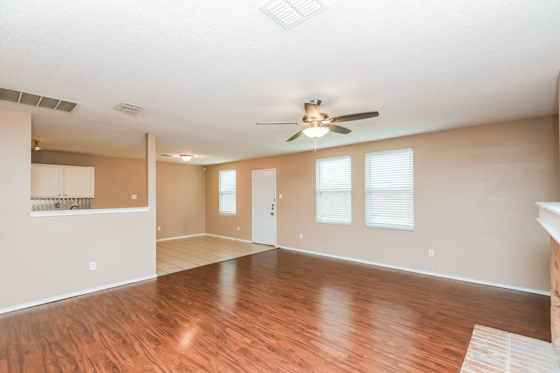 1301 Anna Lea Lane Burleson TX 76028