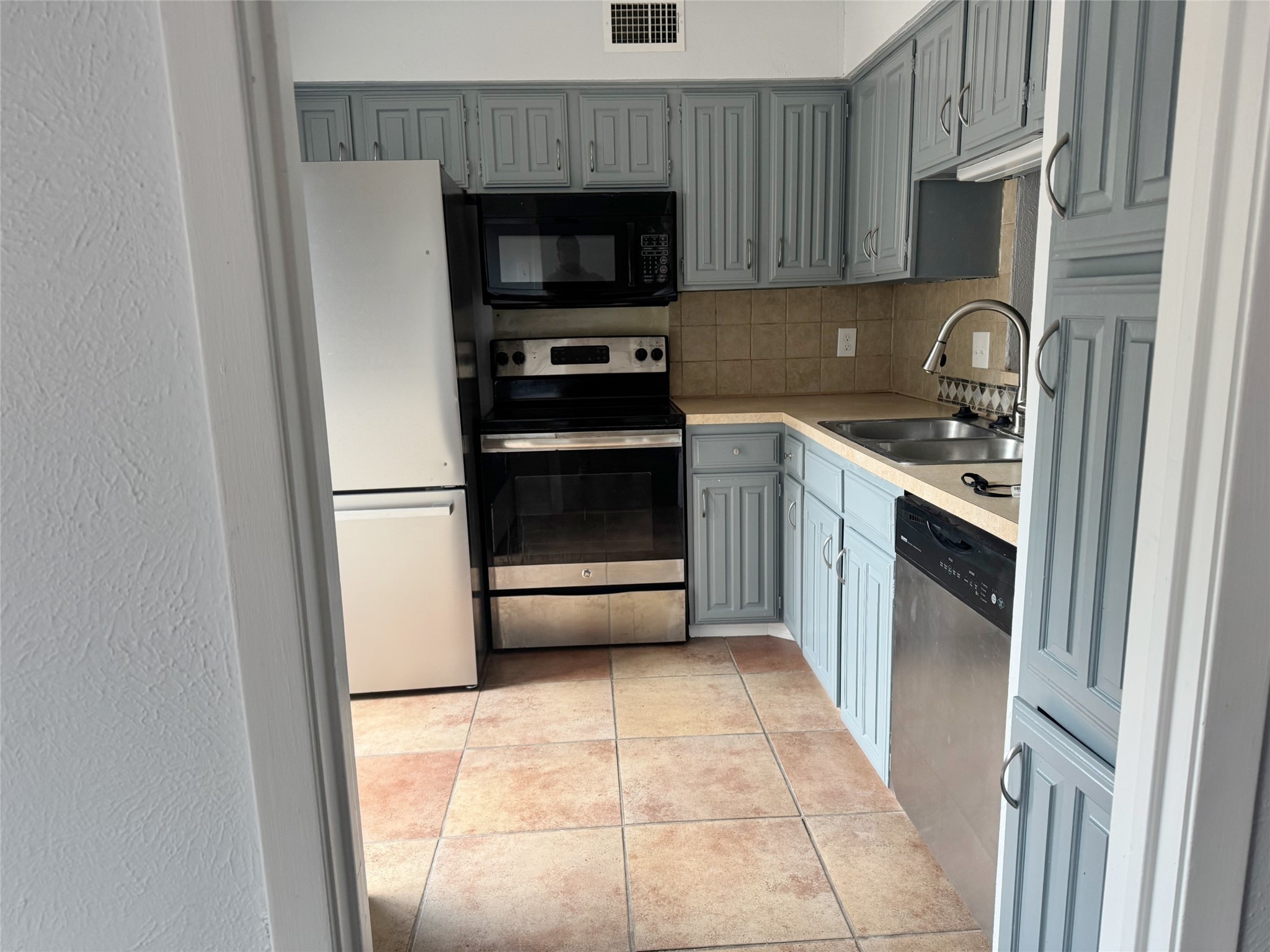 883 Dublin Drive Richardson TX 75080