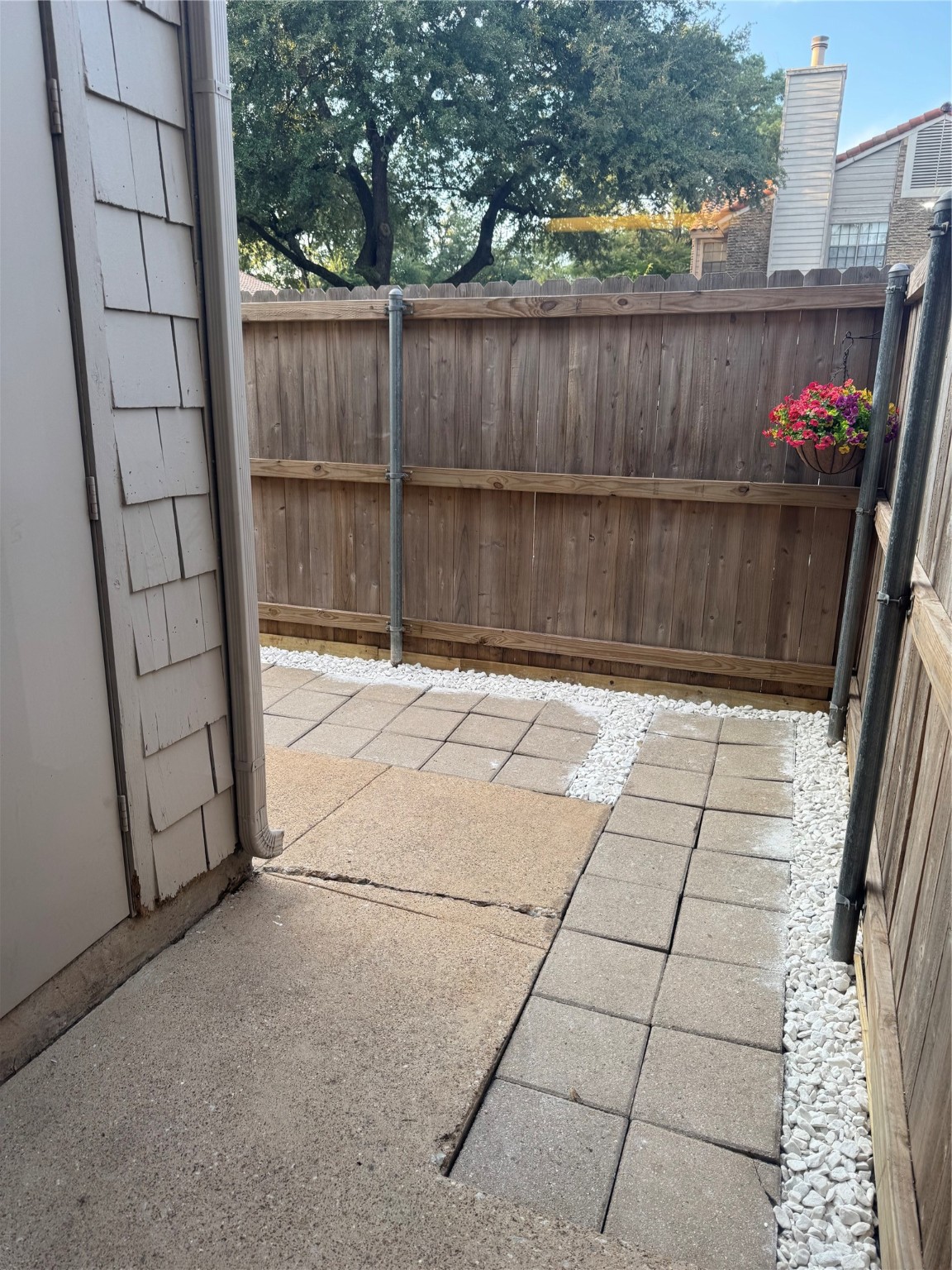 883 Dublin Drive Richardson TX 75080