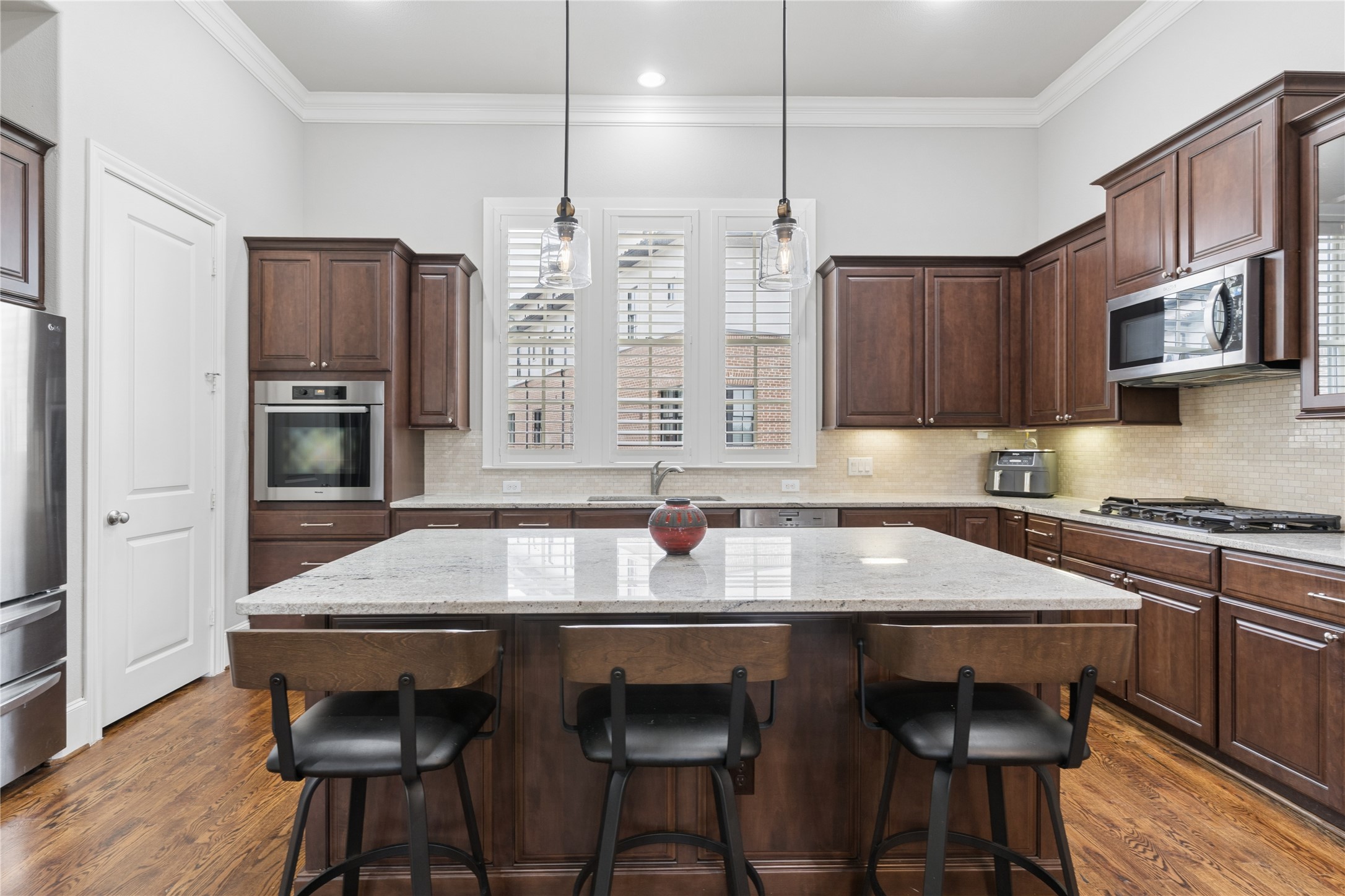 768 Sid Rich Drive Irving TX 75039