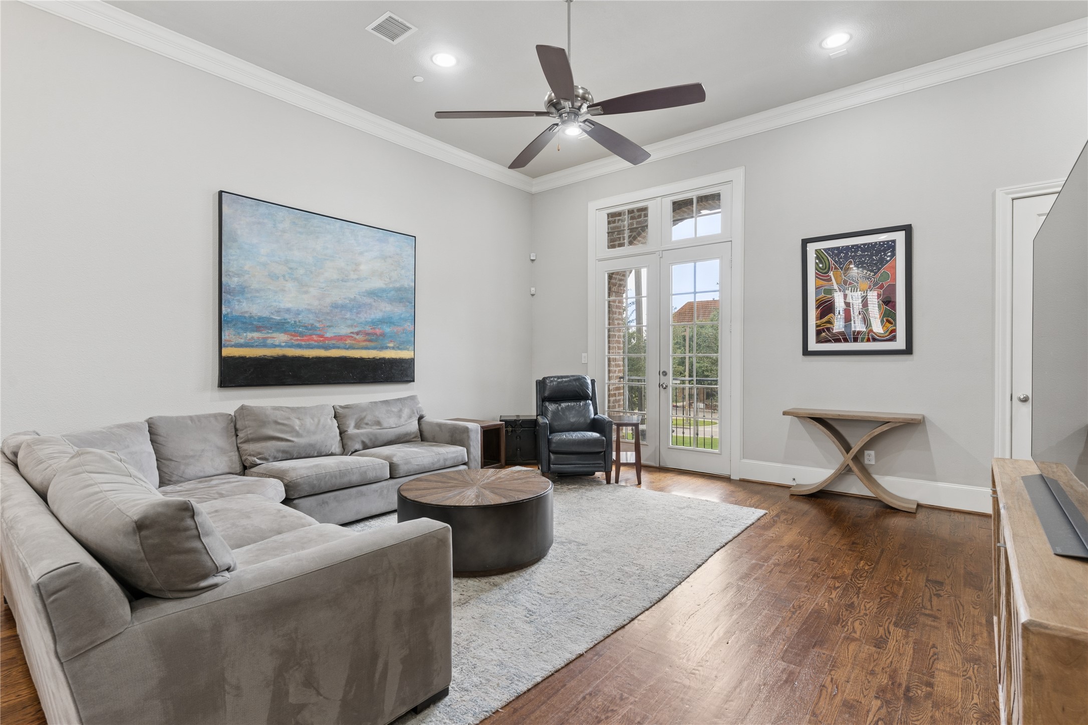 768 Sid Rich Drive Irving TX 75039