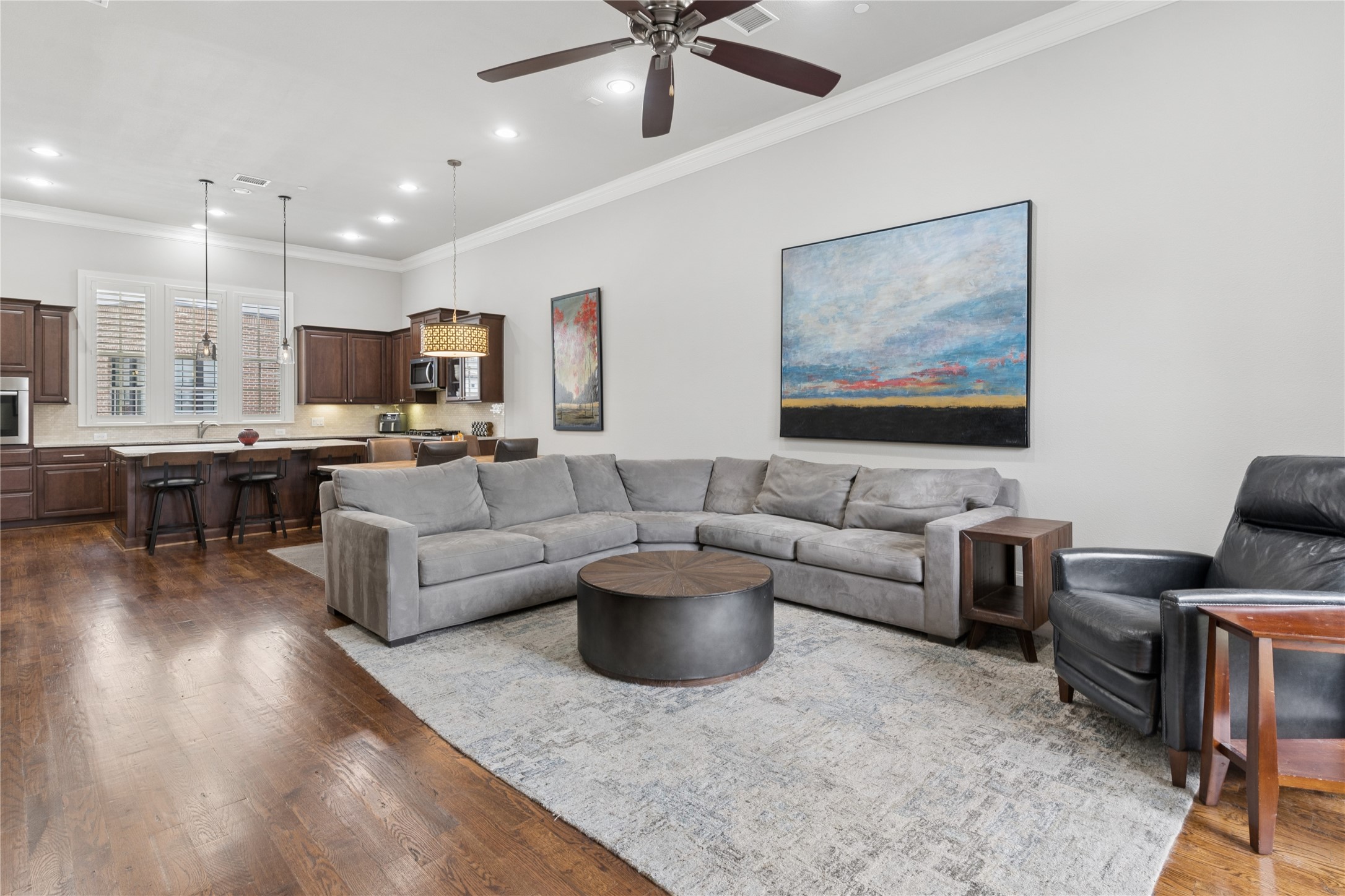 768 Sid Rich Drive Irving TX 75039