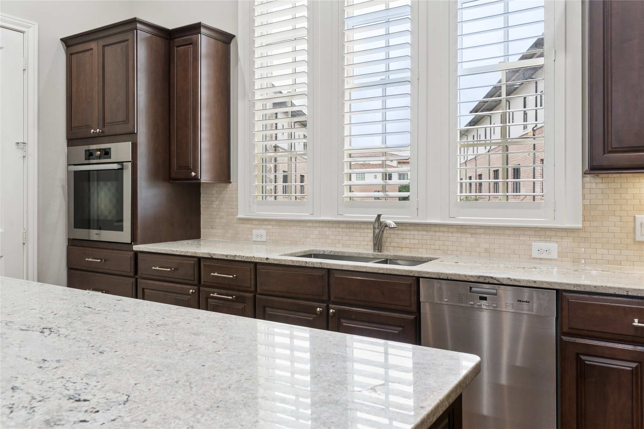 768 Sid Rich Drive Irving TX 75039