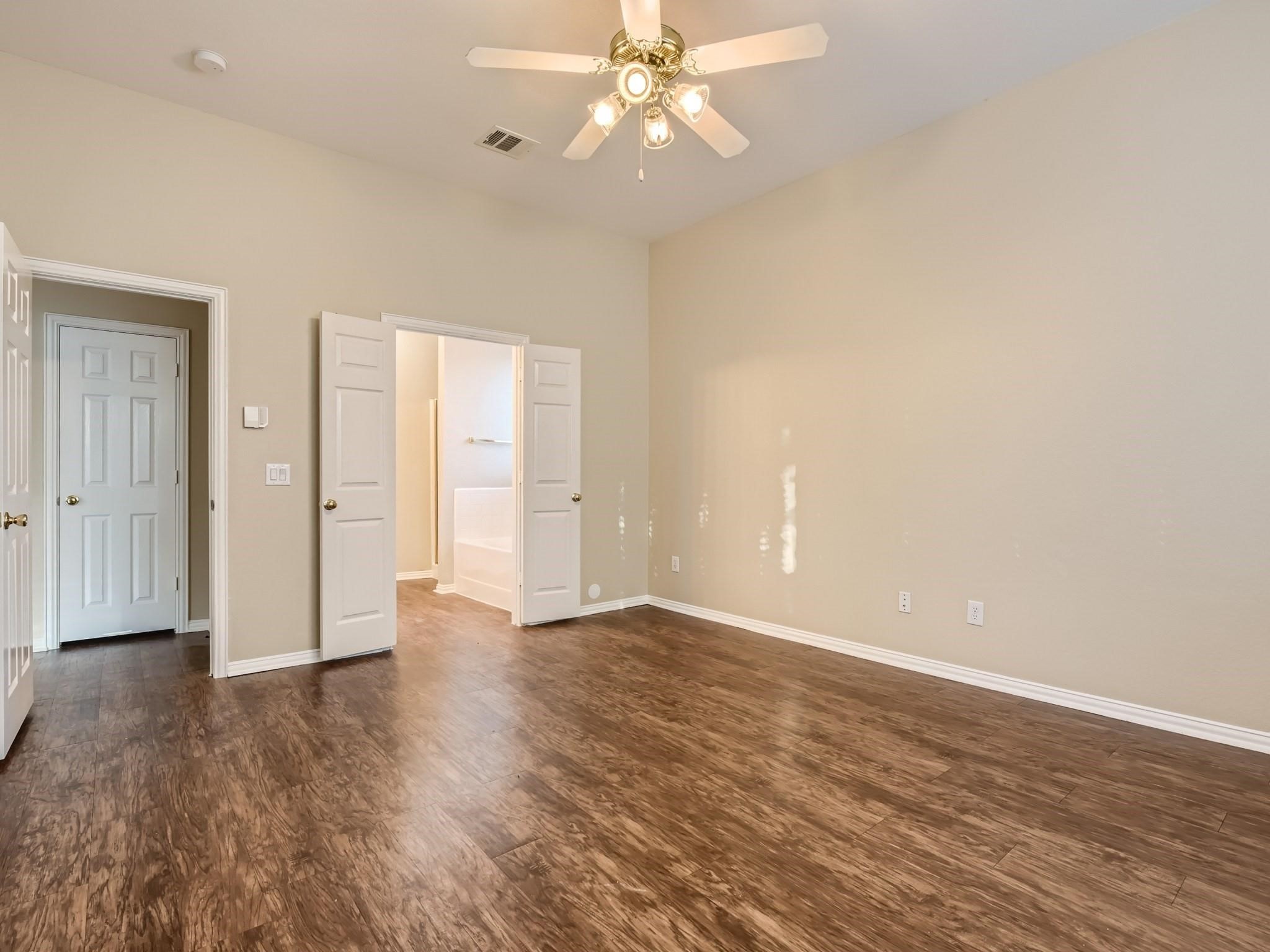 5301 Lily Drive Fort Worth TX 76244