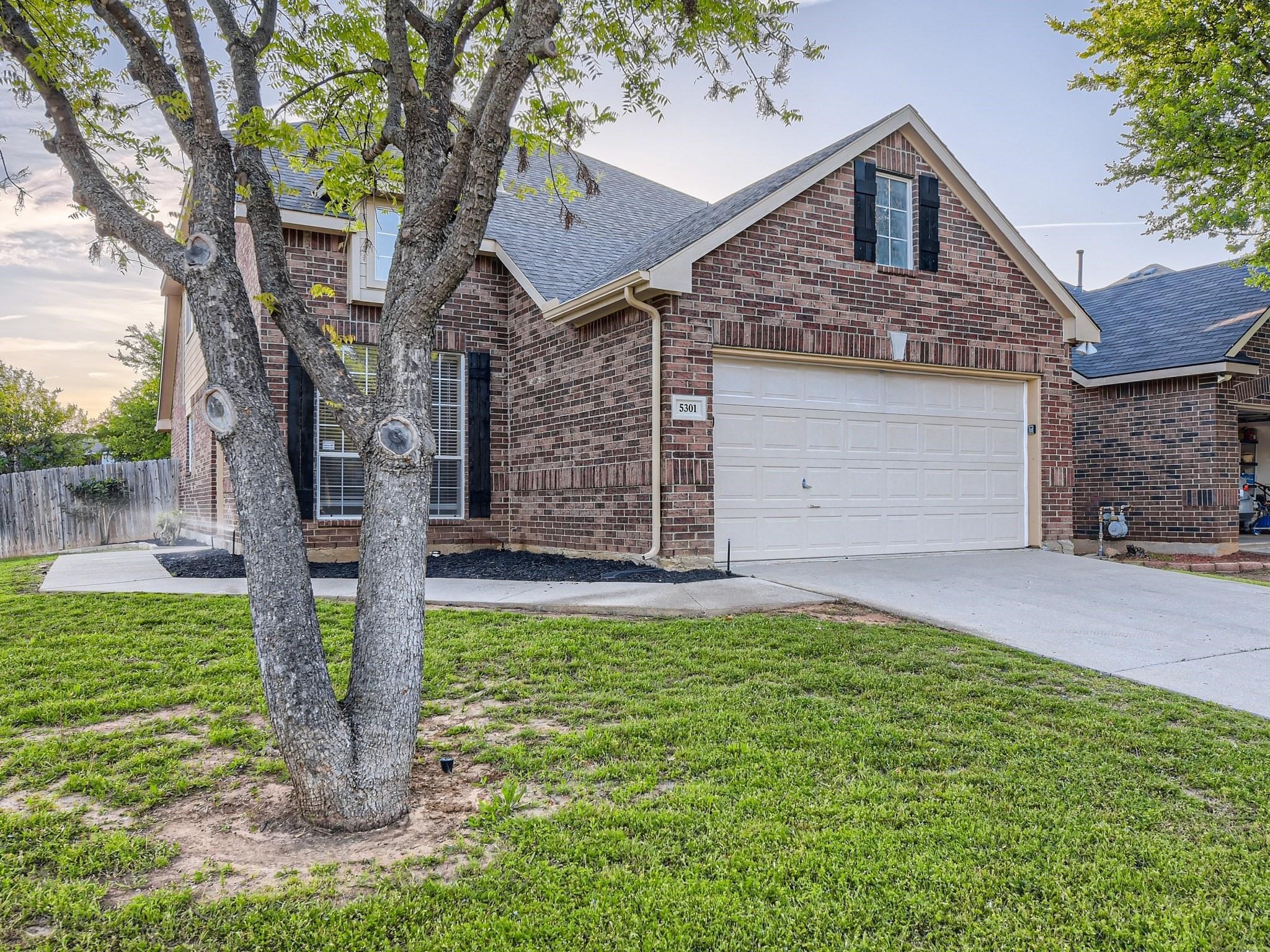 5301 Lily Drive Fort Worth TX 76244